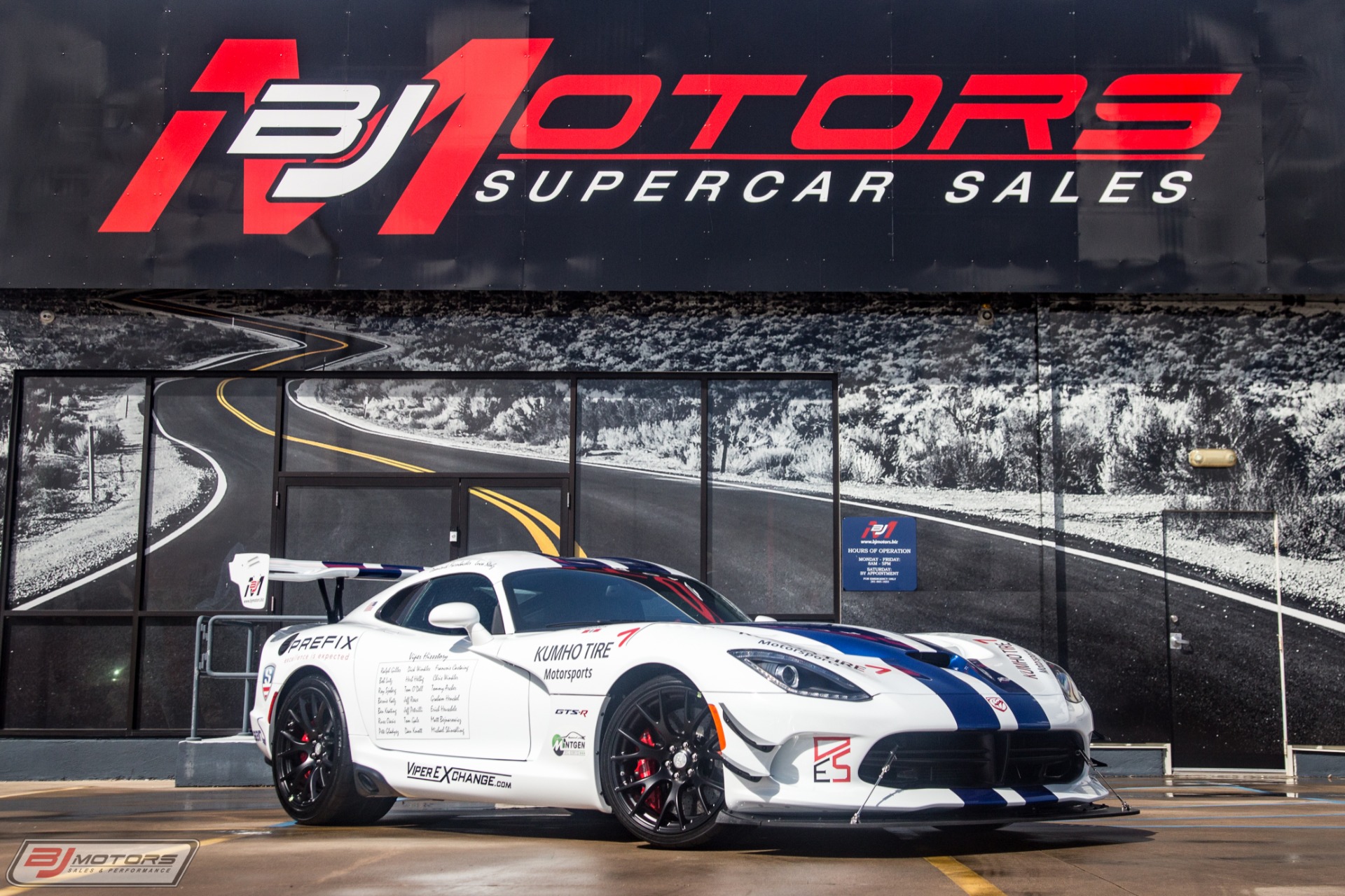 Used-2017-Dodge-Viper-GTS-R