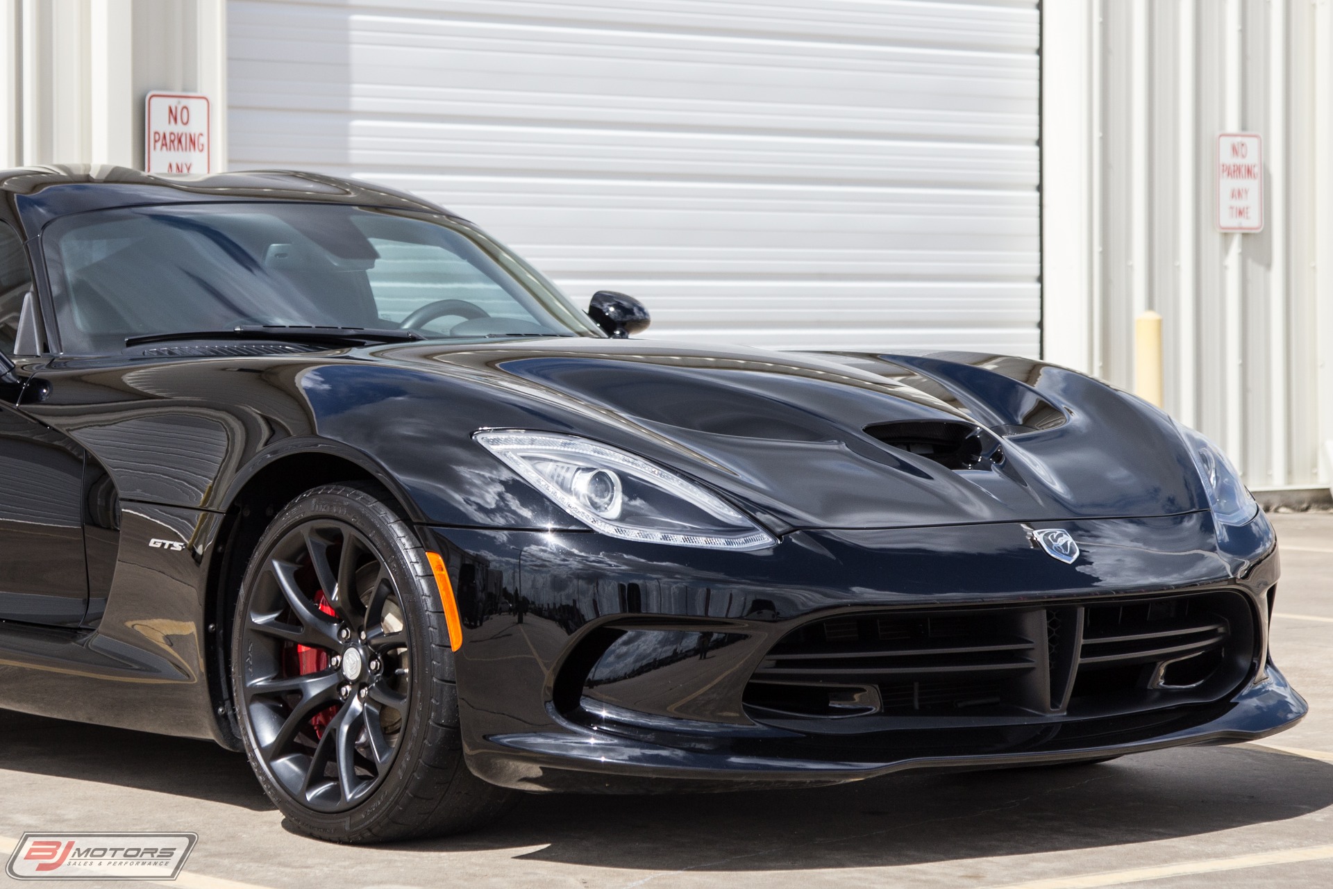 Used-2014-Dodge-SRT-Viper-GTS