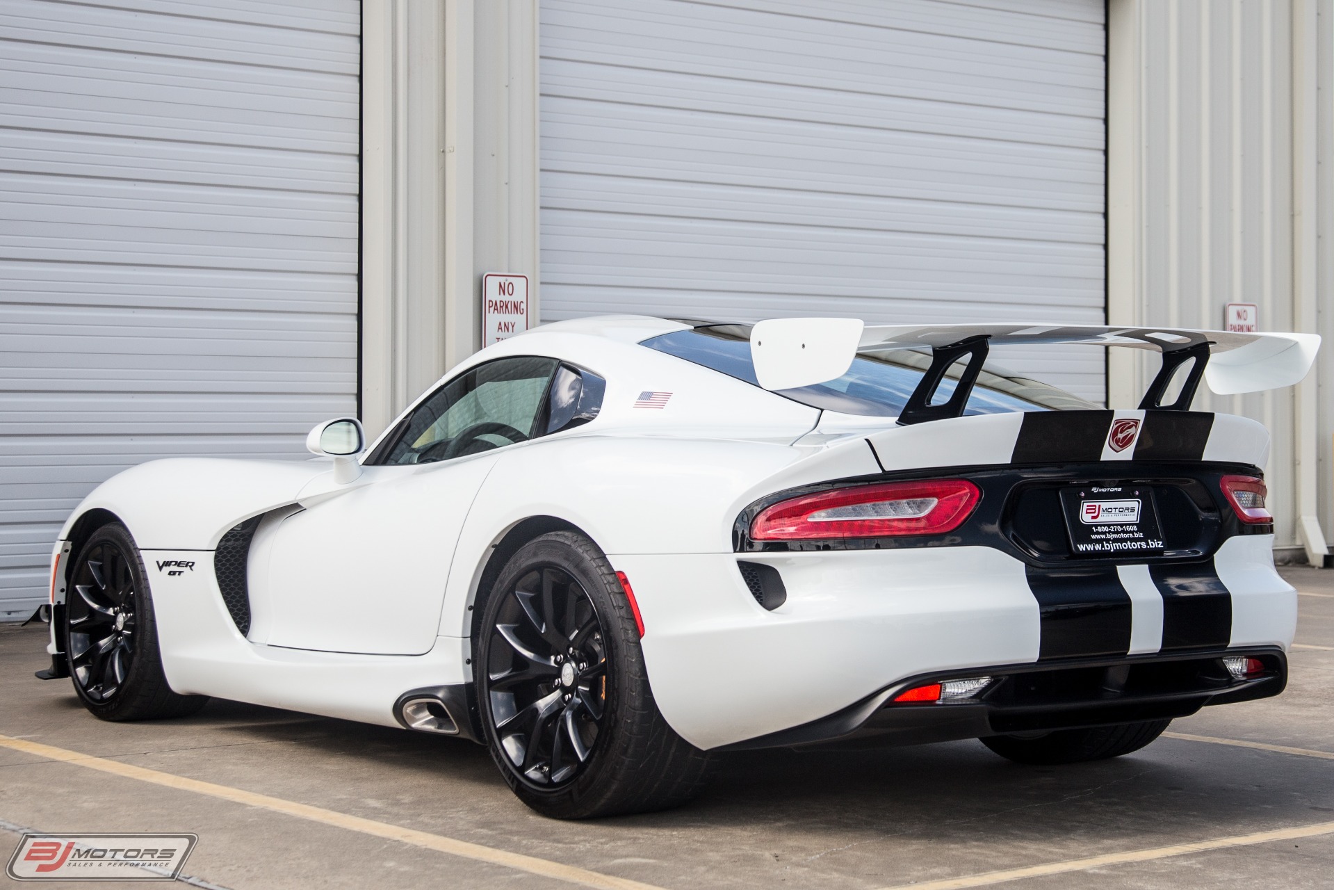 Used-2017-Dodge-Viper-GTC