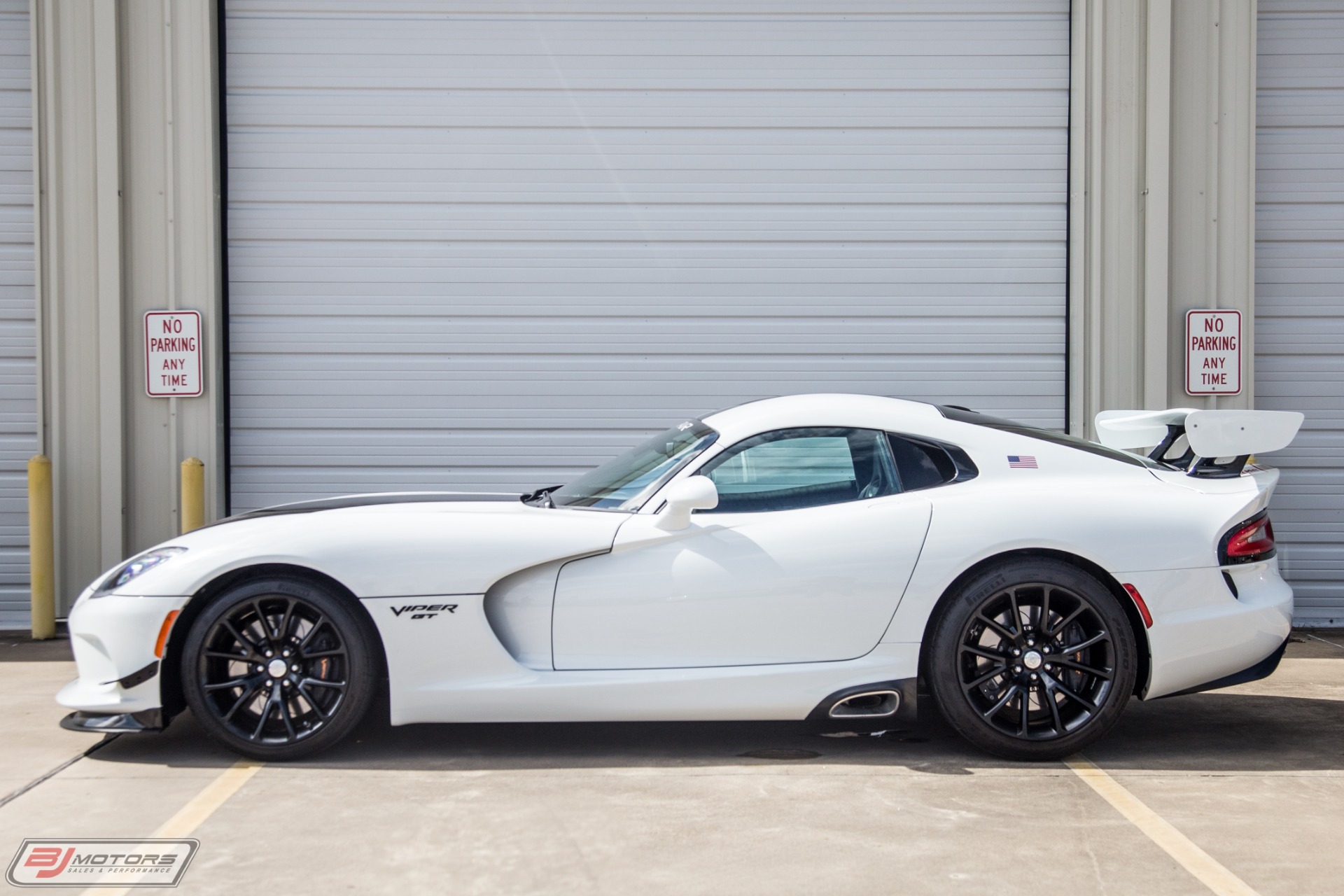 Used-2017-Dodge-Viper-GTC