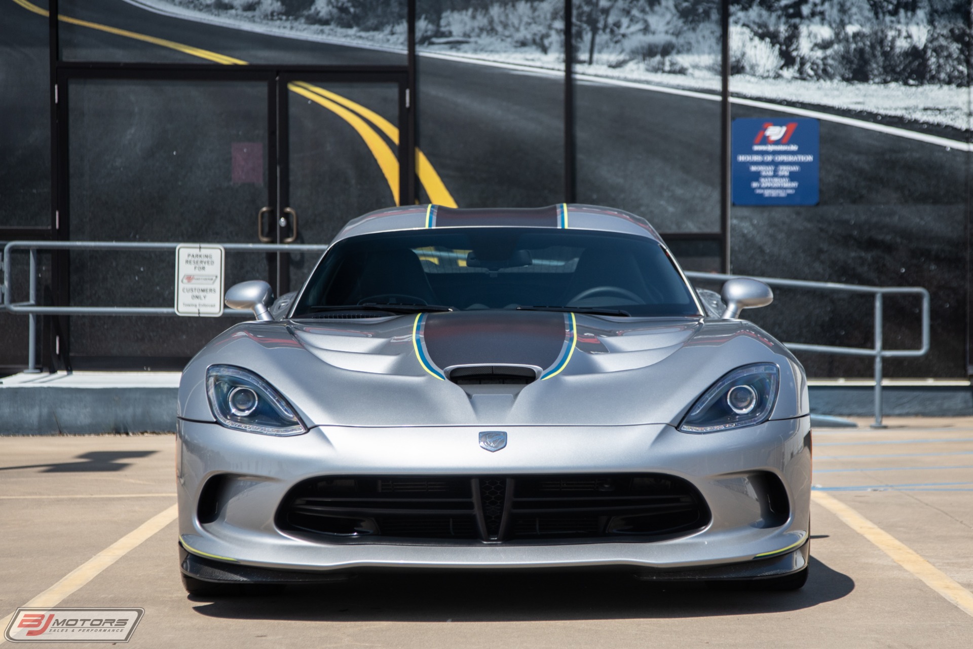 Used-2015-Dodge-Viper-SRT