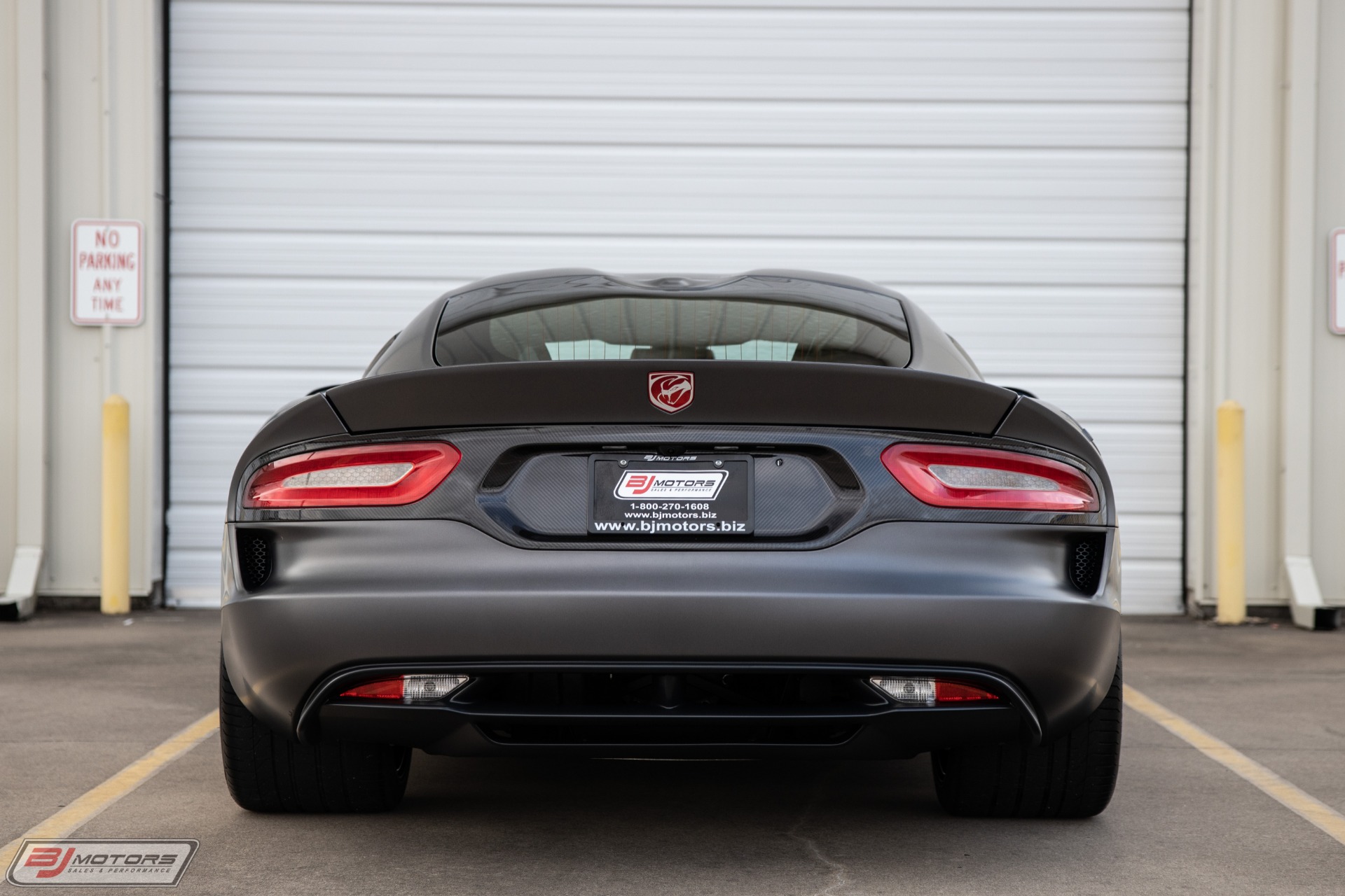 Used-2014-Dodge-Viper-GTS-Carbon-Edition