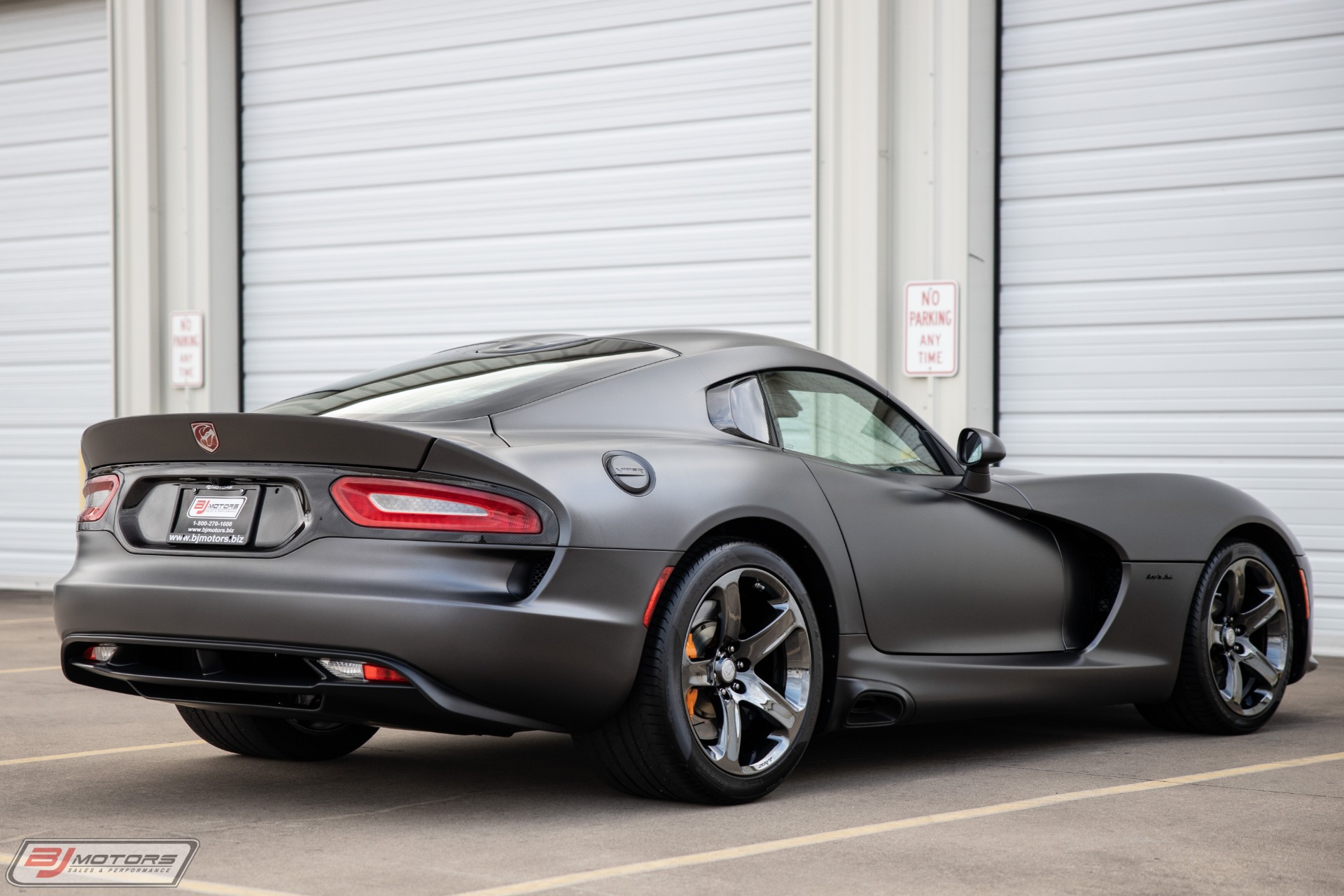 Used-2014-Dodge-Viper-GTS-Carbon-Edition