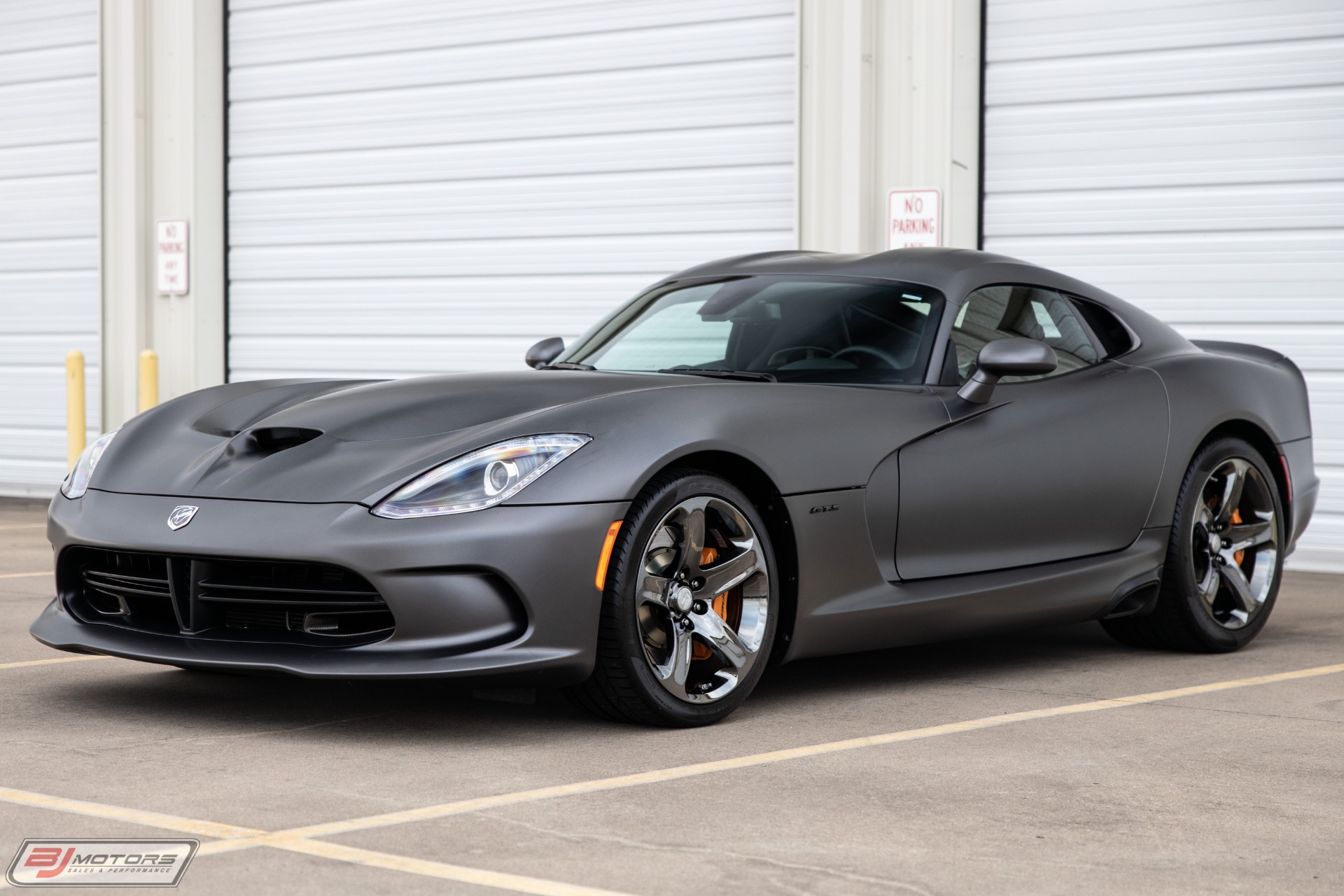 Used-2014-Dodge-Viper-GTS-Carbon-Edition