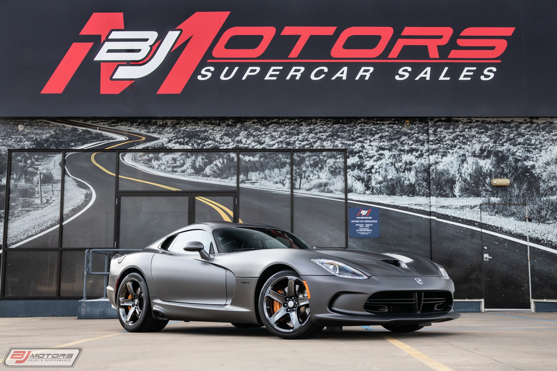 Used-2014-Dodge-Viper-GTS-Carbon-Edition