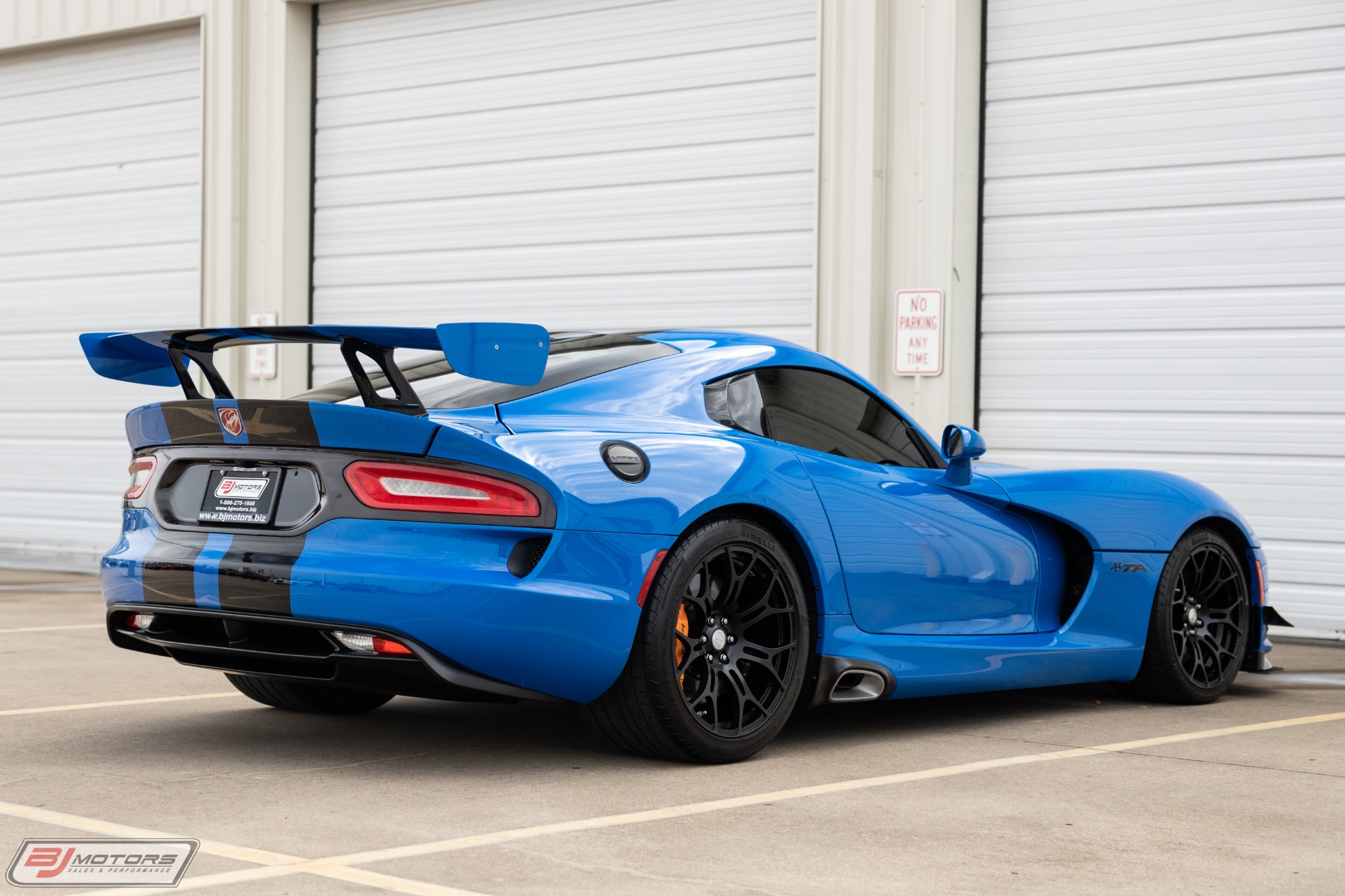 Used-2017-Dodge-Viper-GTC-TA-20