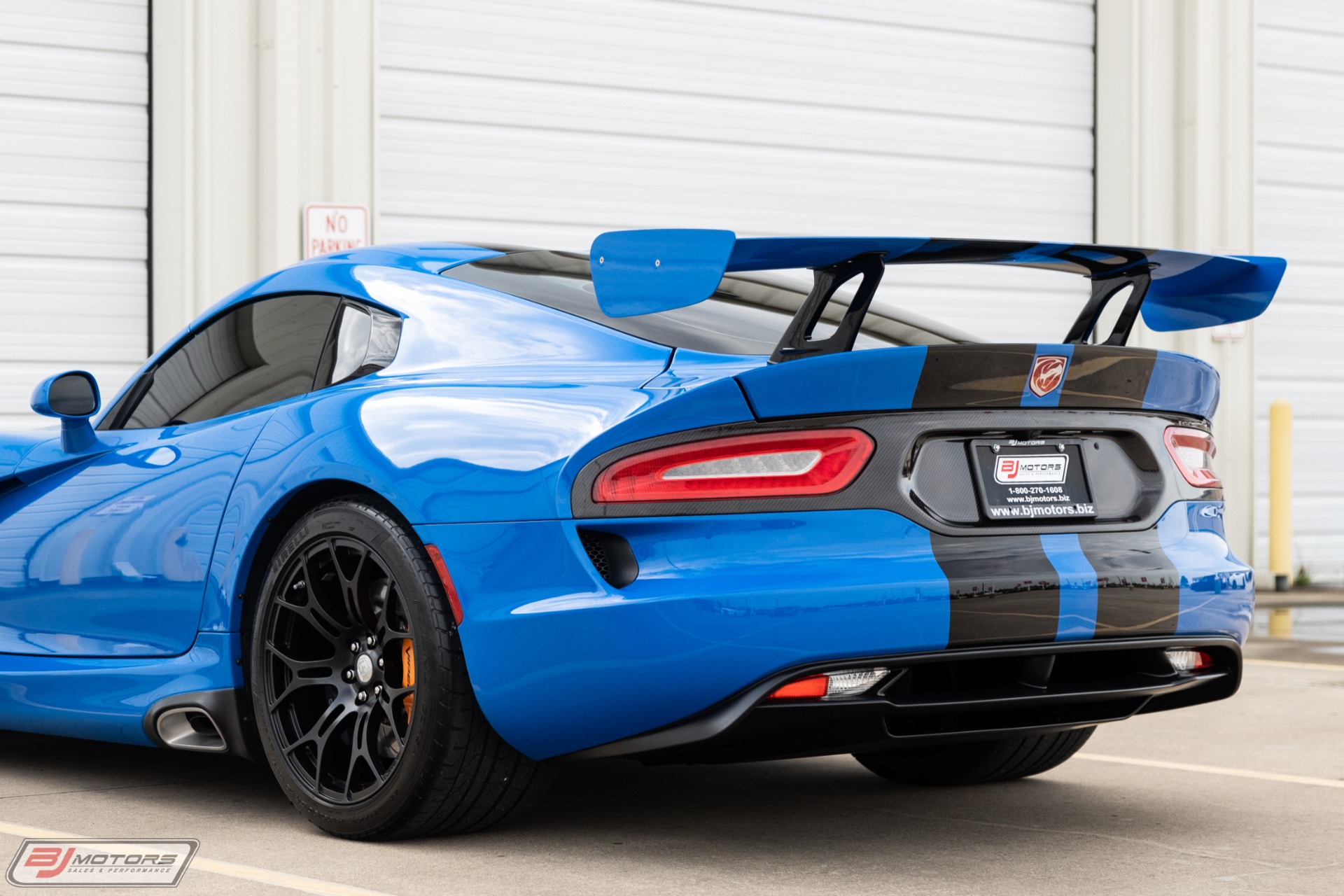 Used-2017-Dodge-Viper-GTC-TA-20