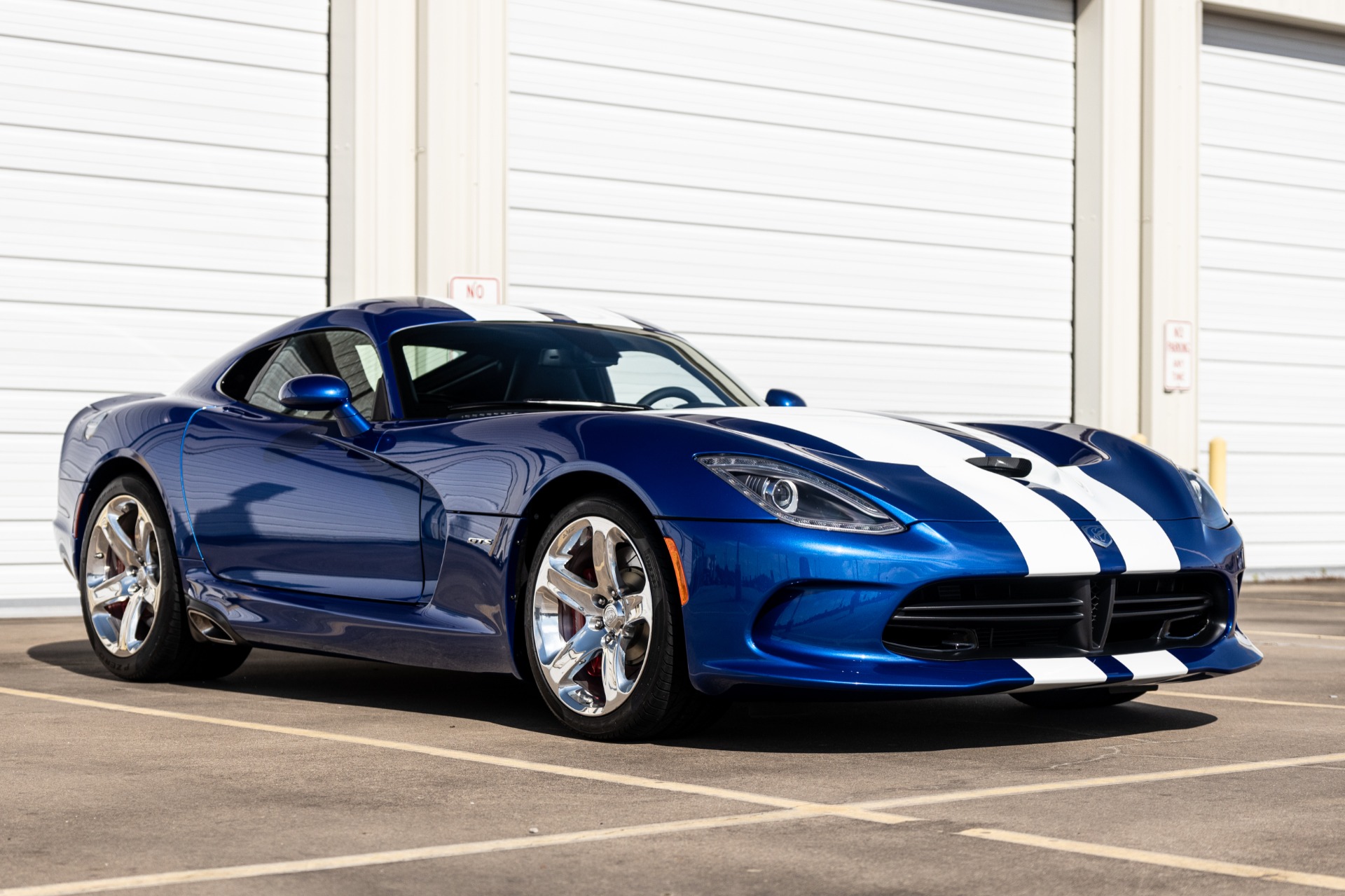 Used-2013-Dodge-Viper-GTS-Launch-Edition