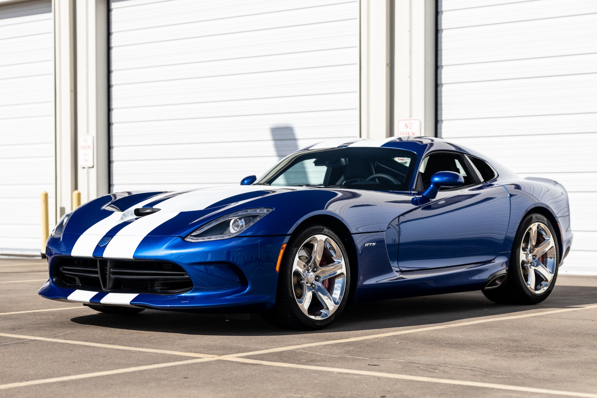 Used-2013-Dodge-Viper-GTS-Launch-Edition