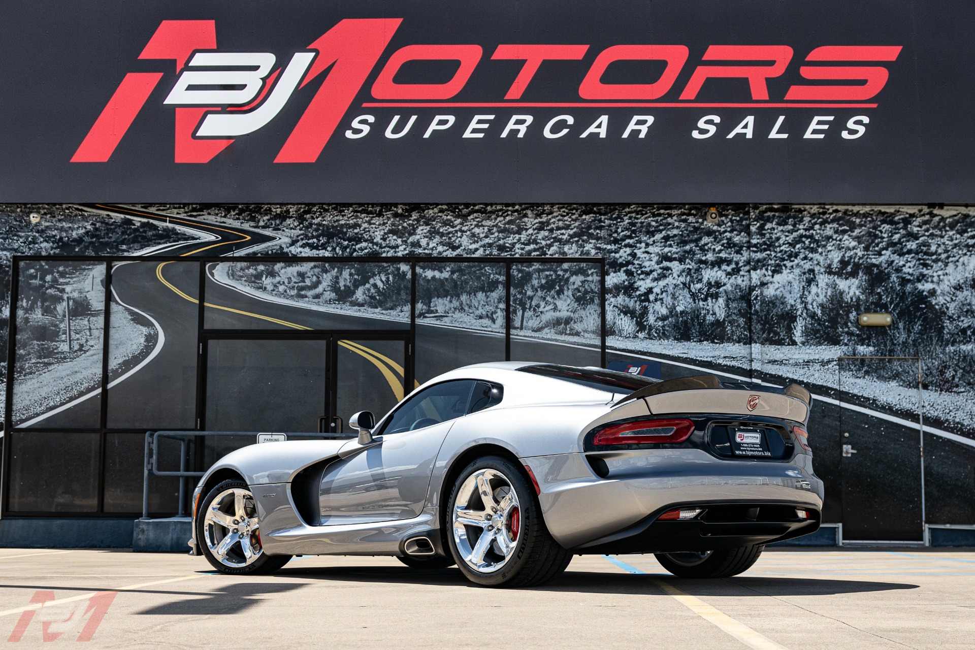 Used-2014-Dodge-Viper-GTS