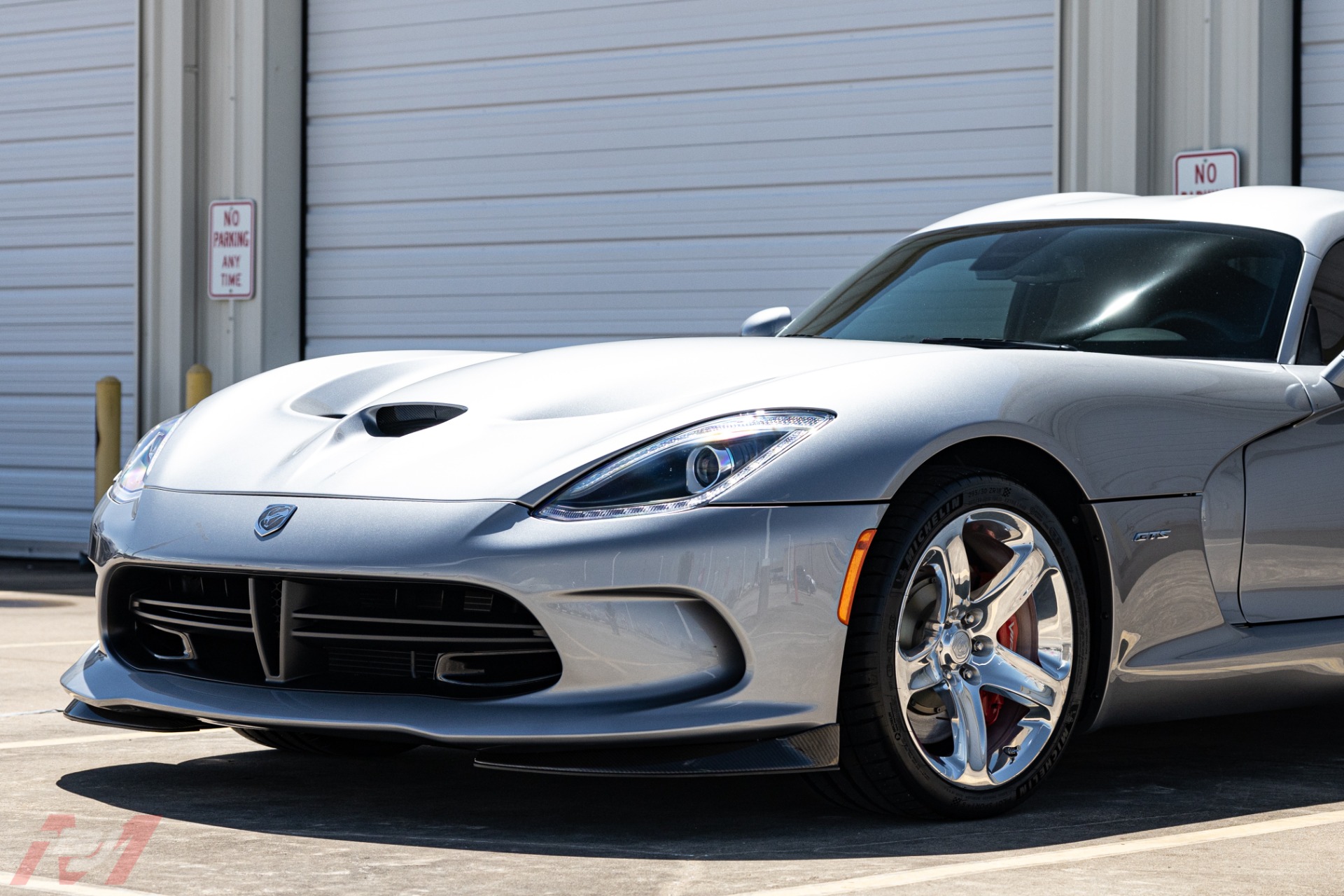 Used-2014-Dodge-Viper-GTS