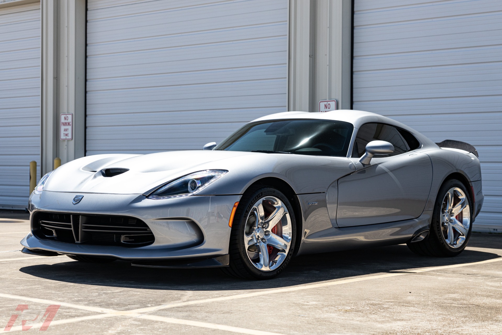 Used-2014-Dodge-Viper-GTS