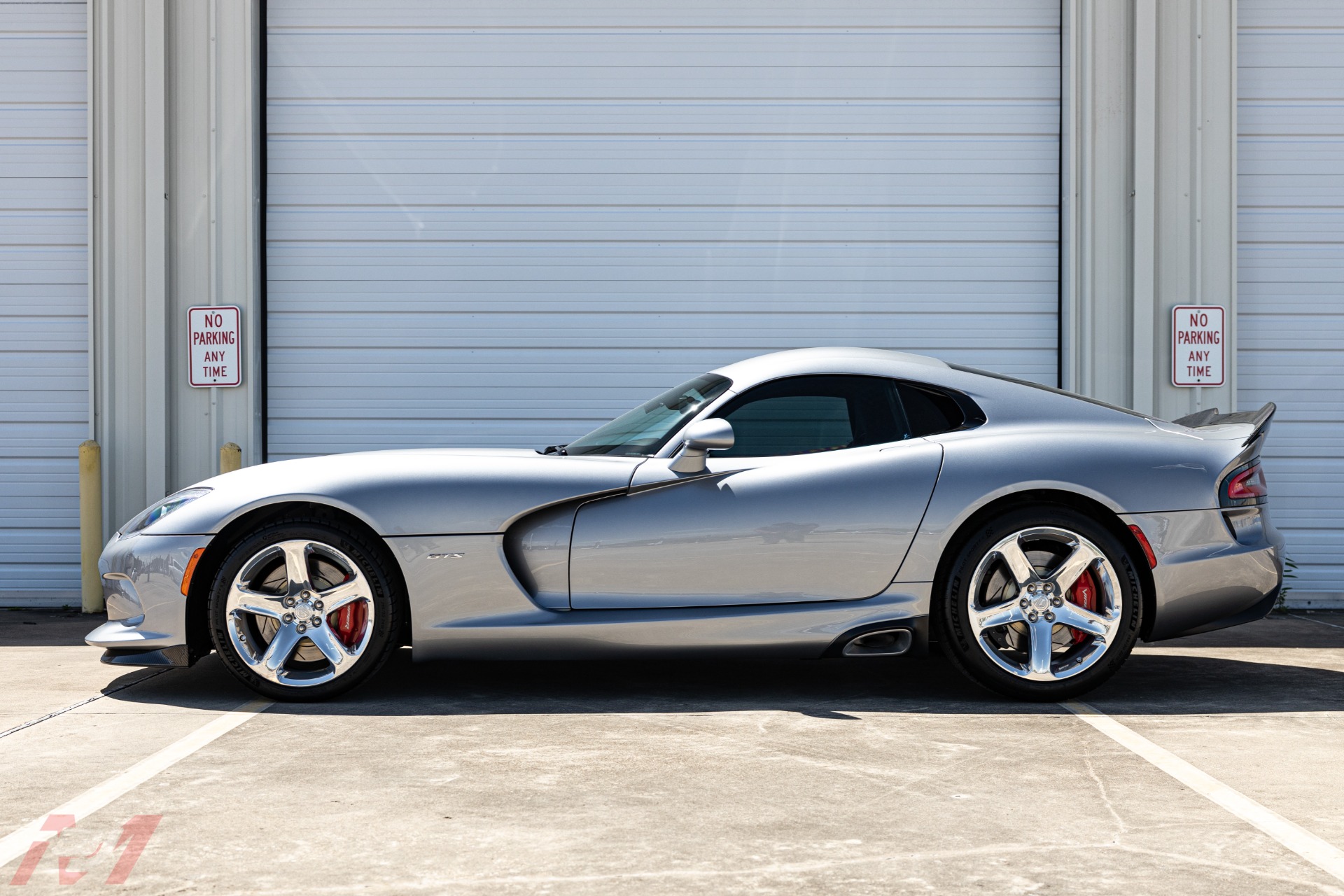 Used-2014-Dodge-Viper-GTS