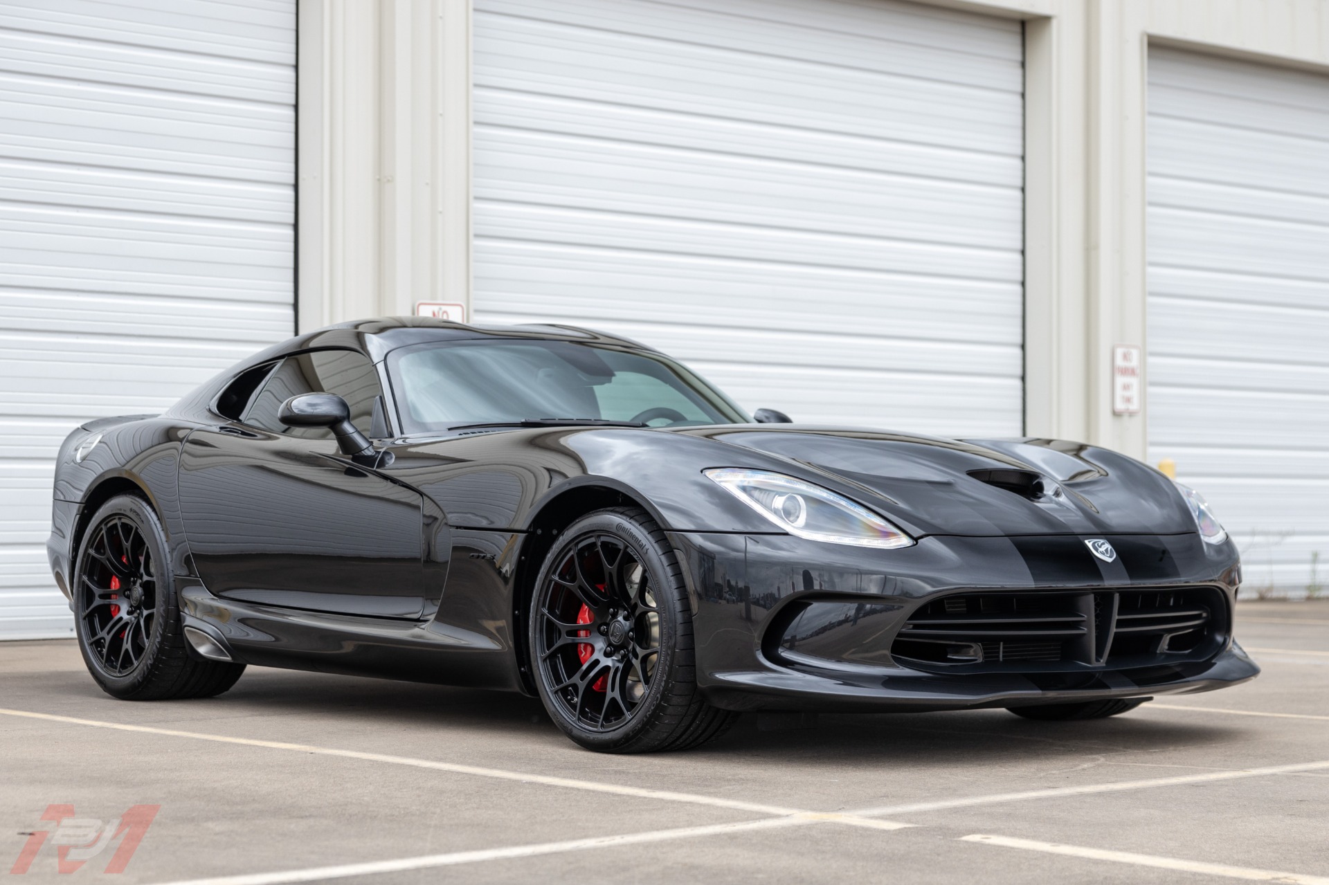 Used-2014-Dodge-Viper-GTS