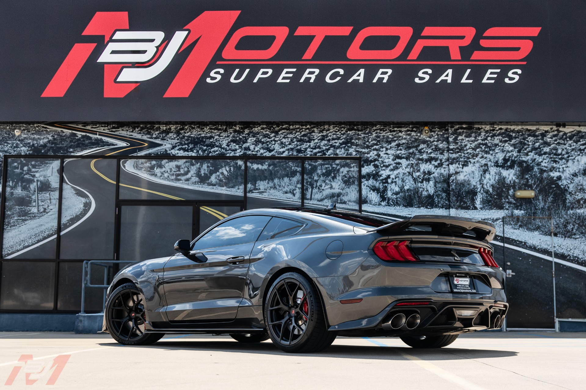 Used-2020-Ford-Mustang-Shelby-GT500