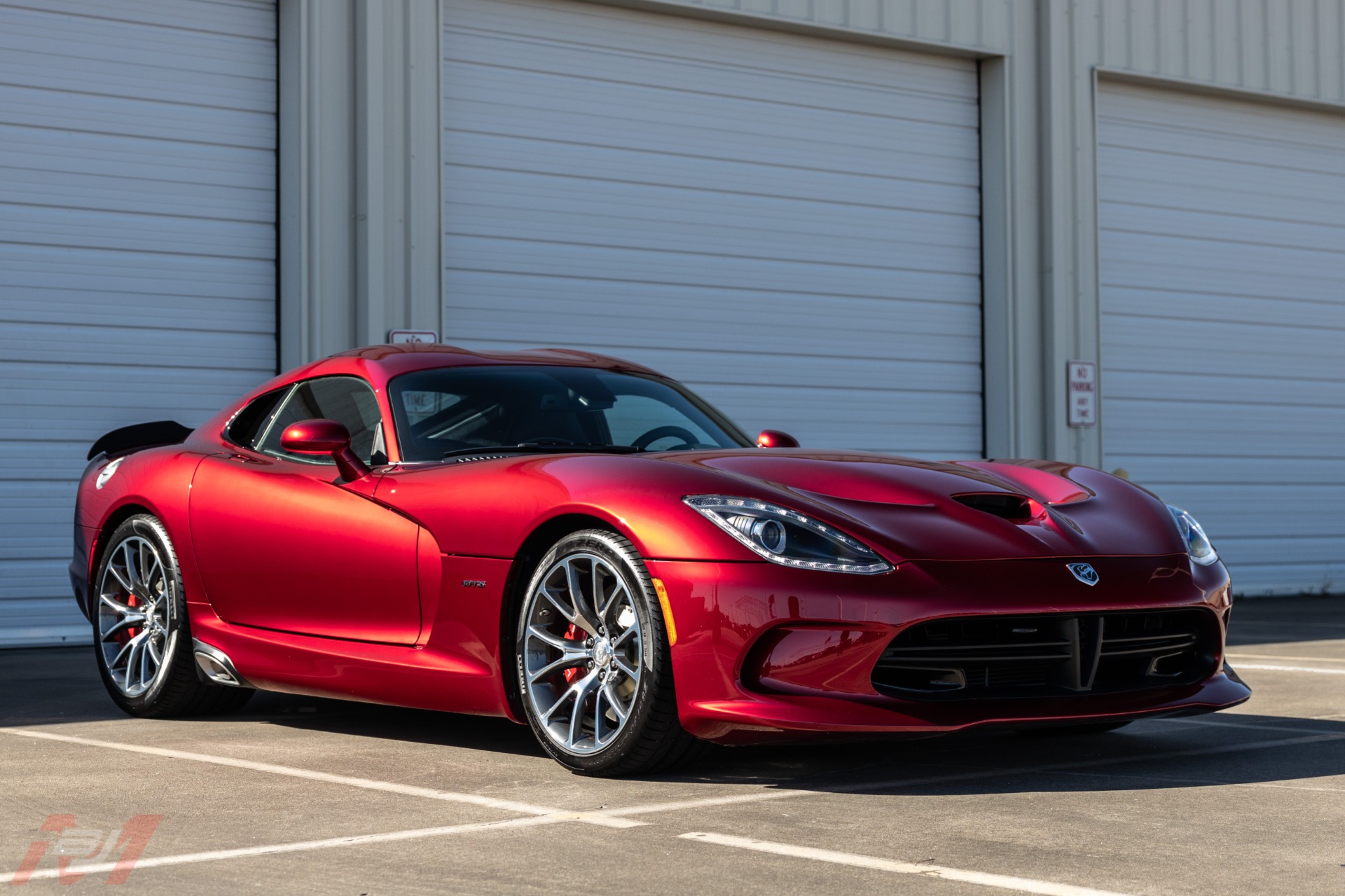 Used-2014-Dodge-Viper-GTS-Stryker-Red