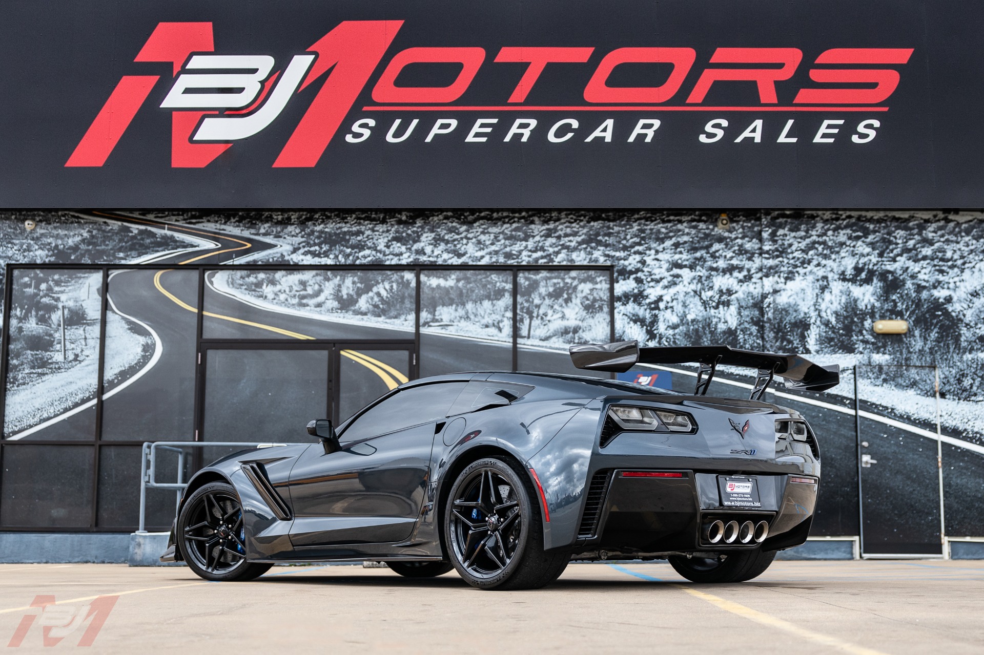 Used-2019-Chevrolet-Corvette-ZR1