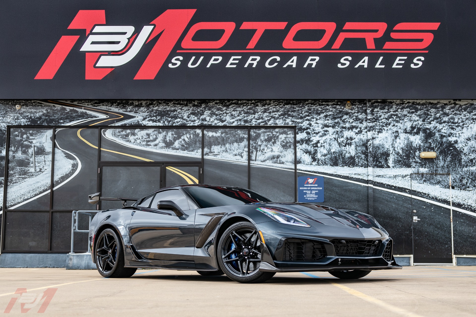 Used-2019-Chevrolet-Corvette-ZR1