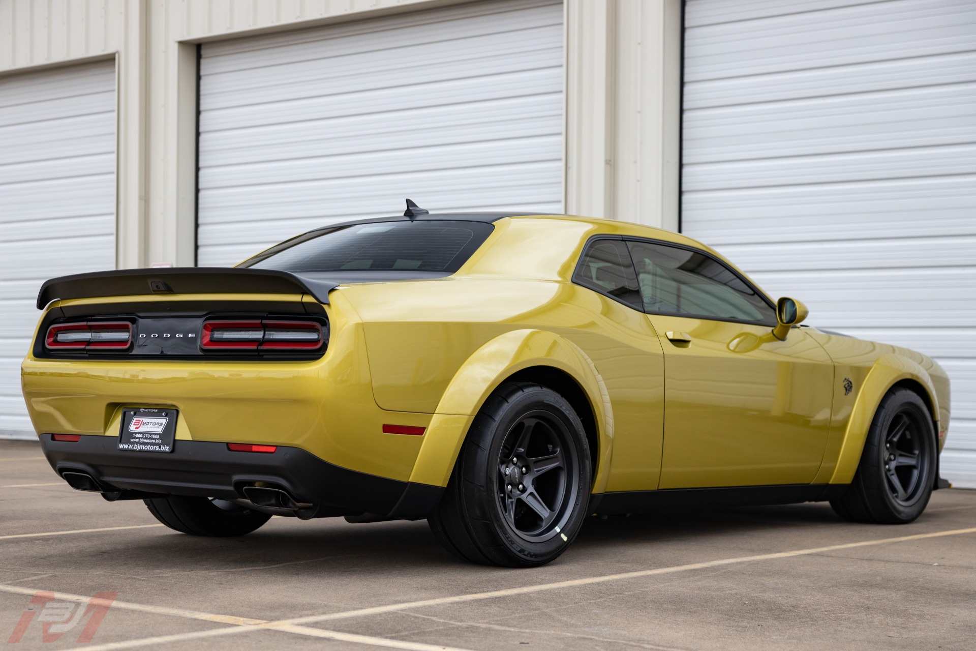 Used-2021-Dodge-Challenger-SRT-Super-Stock