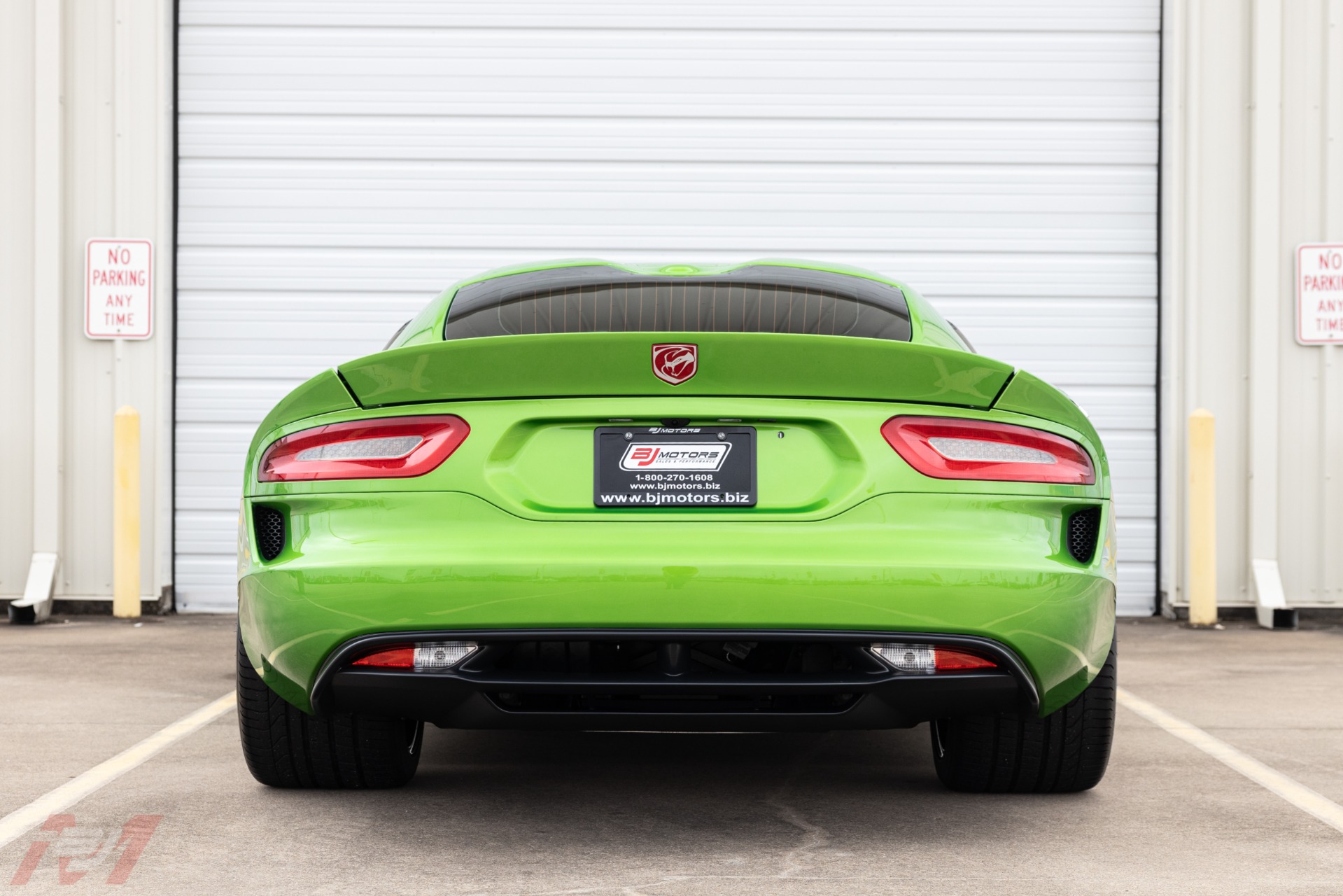 Used-2014-Dodge-Viper-SRT-in-Stryker-Green