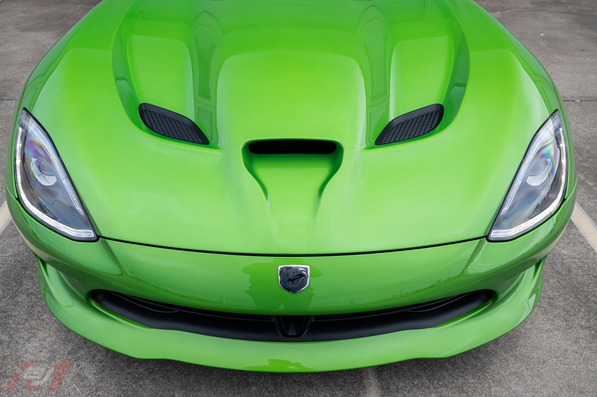 Used-2014-Dodge-Viper-SRT-in-Stryker-Green