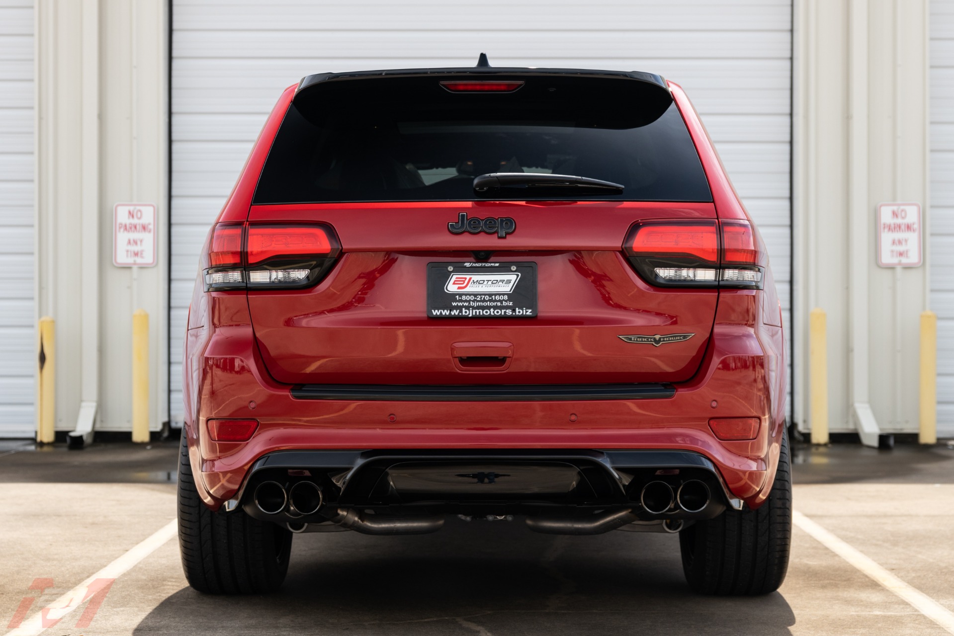 Used-2021-Jeep-Grand-Cherokee-Trackhawk-with-17-miles