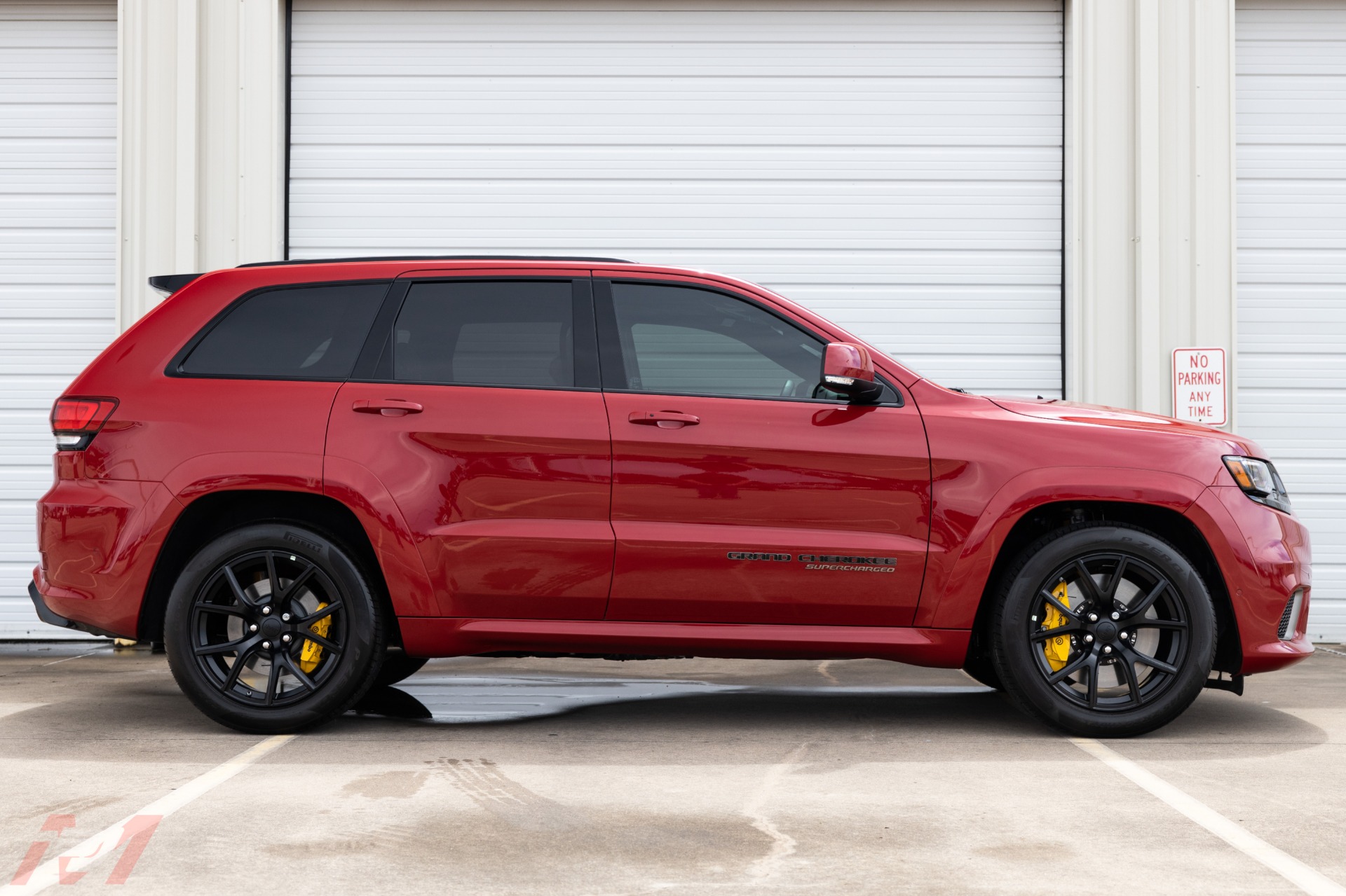 Used-2021-Jeep-Grand-Cherokee-Trackhawk-with-17-miles