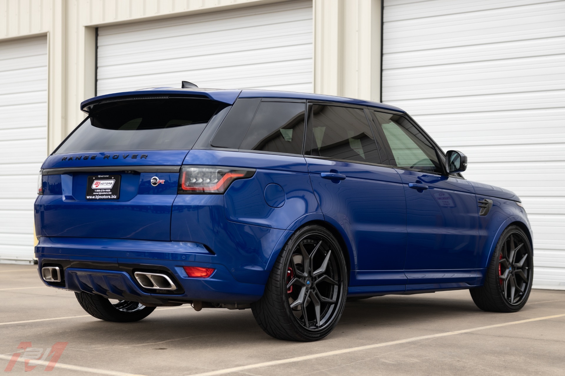 Used-2020-Land-Rover-Range-Rover-Sport-SVR