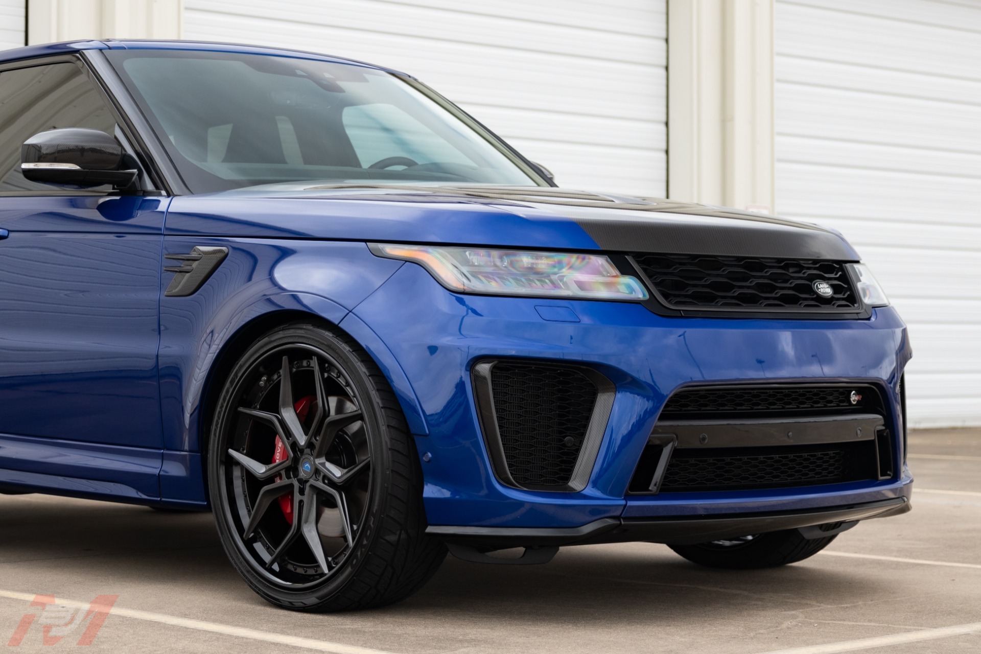 Used-2020-Land-Rover-Range-Rover-Sport-SVR