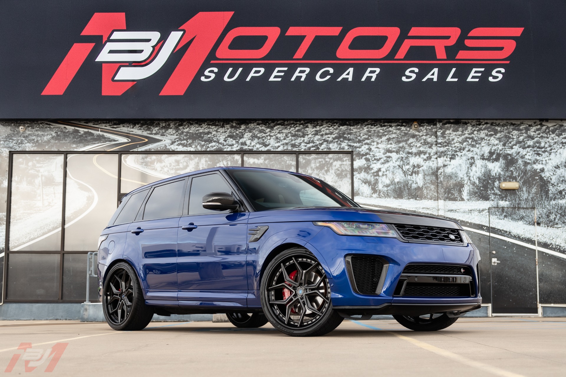 Used-2020-Land-Rover-Range-Rover-Sport-SVR