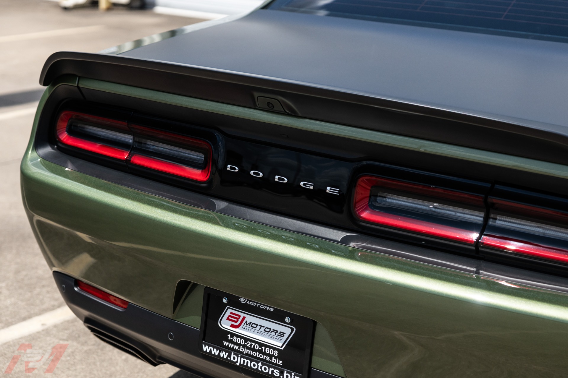 Used-2022-Dodge-Challenger-SRT-Hellcat-Redeye-Widebody-Jailbreak