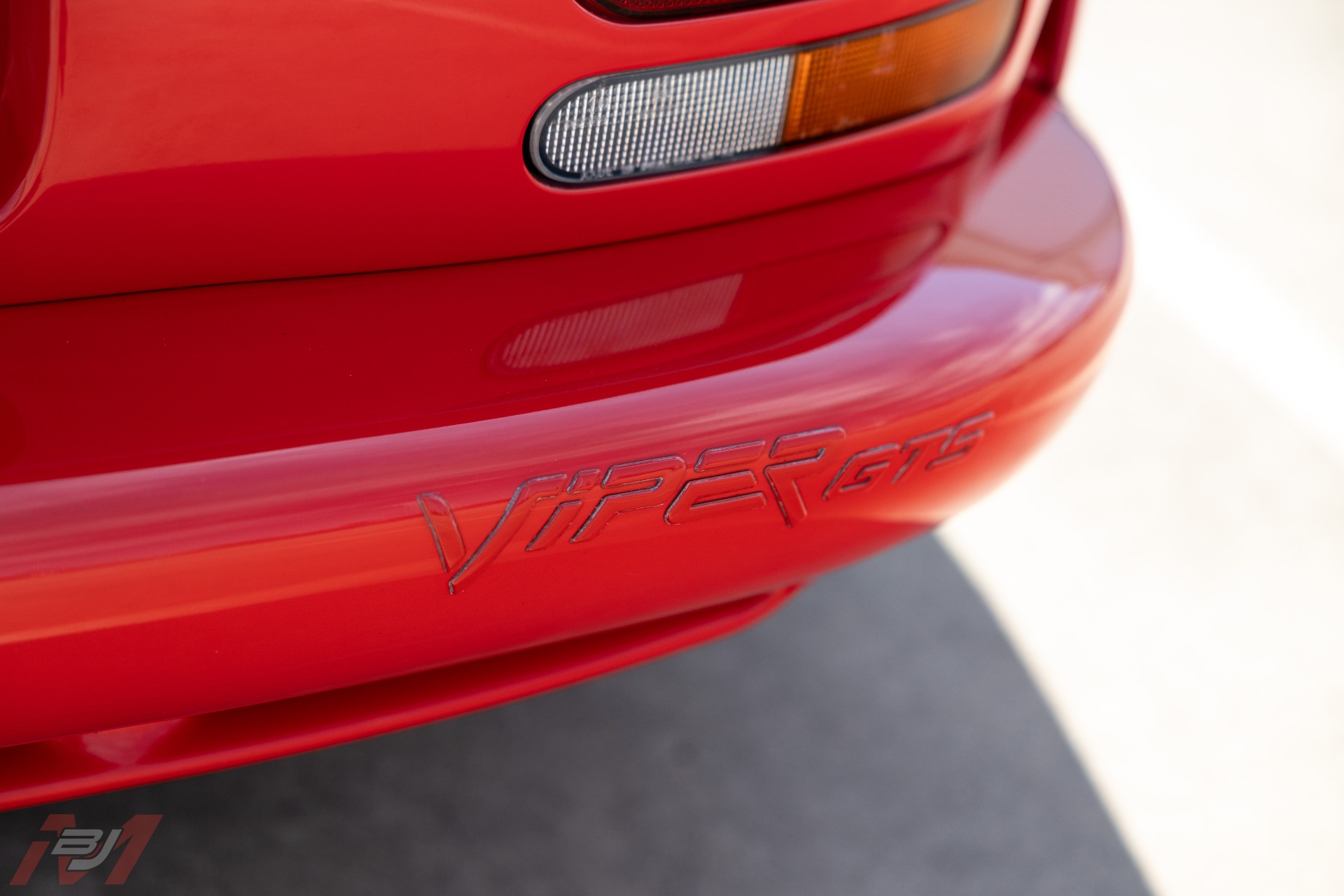 Used-2001-Dodge-Viper-ACR