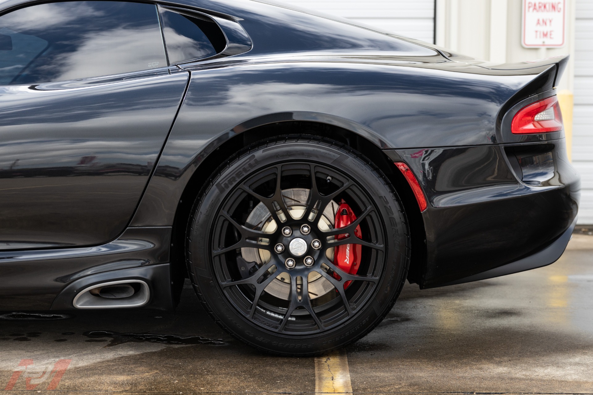 Used-2015-Dodge-Viper-GT