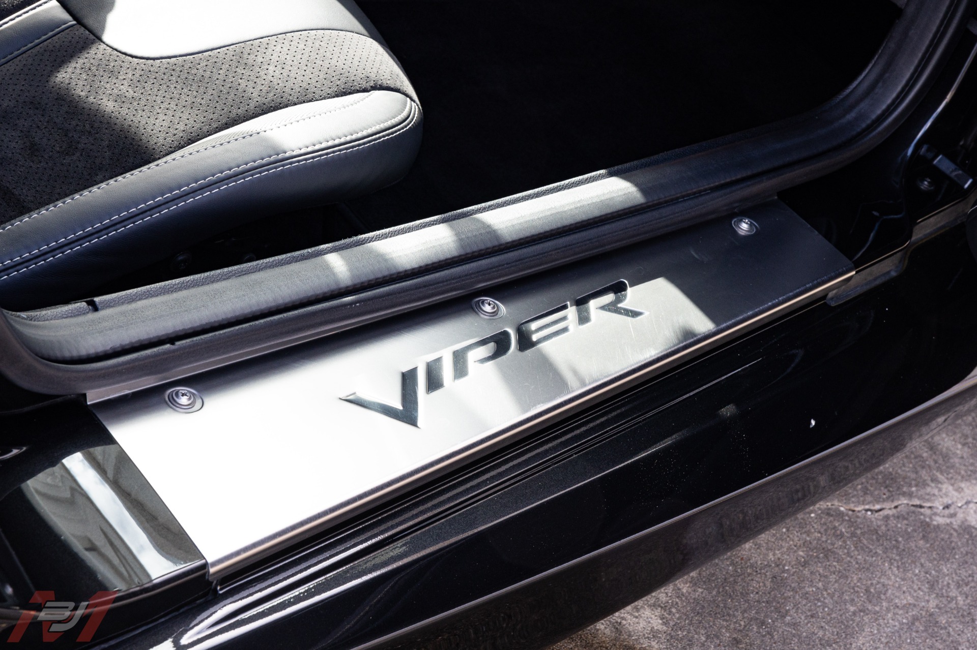 Used-2015-Dodge-Viper-GT