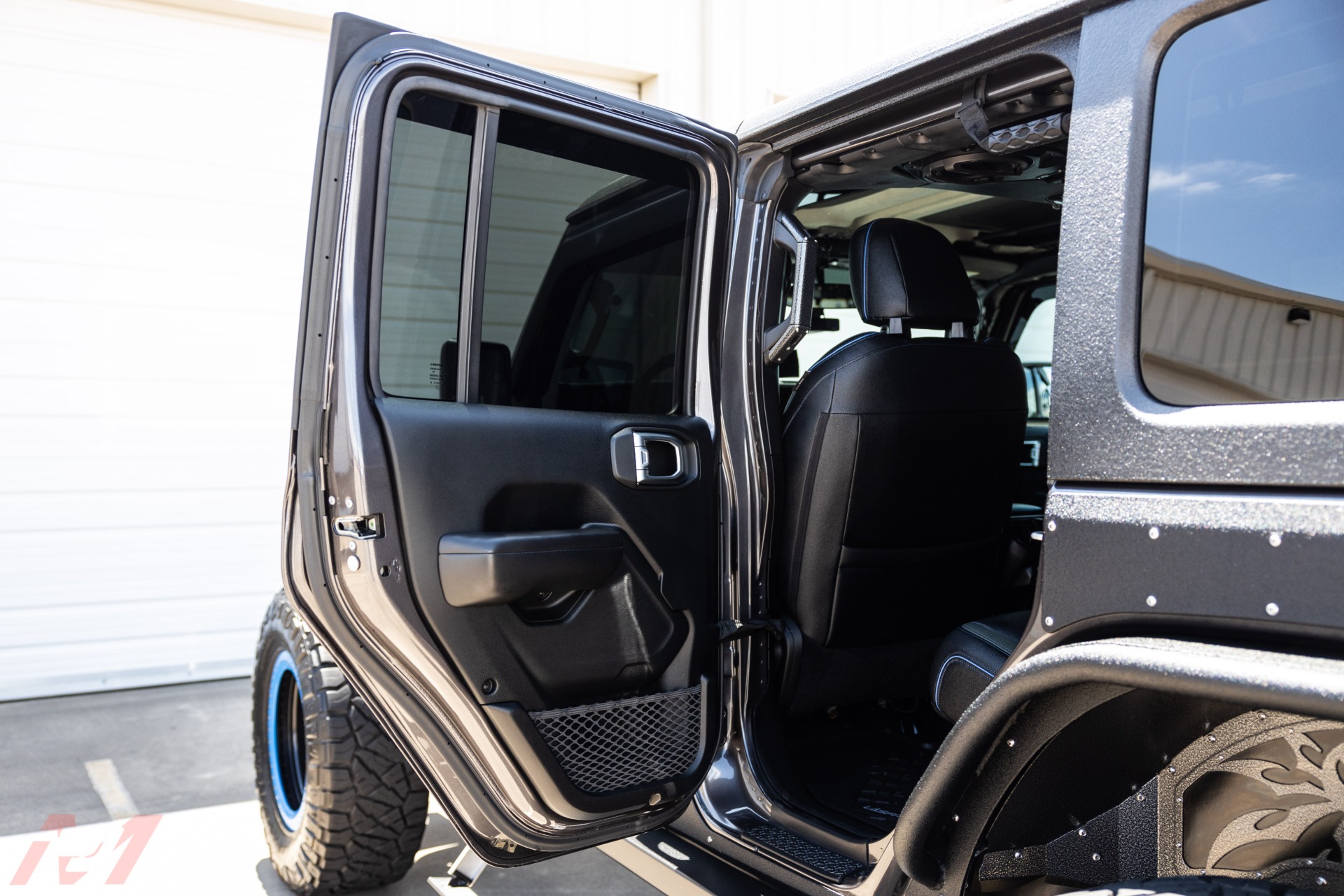 Used-2018-Jeep-Wrangler-Unlimited-JL-Bruiser-Conversions-LS3