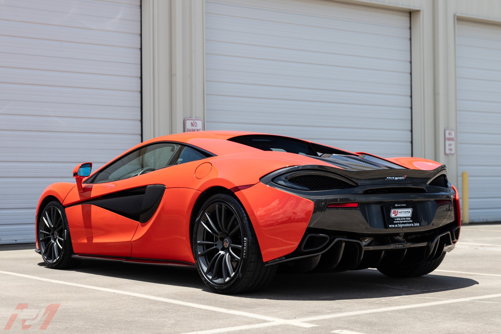 Used-2017-McLaren-570S-Coupe-MSO-Delta-Red