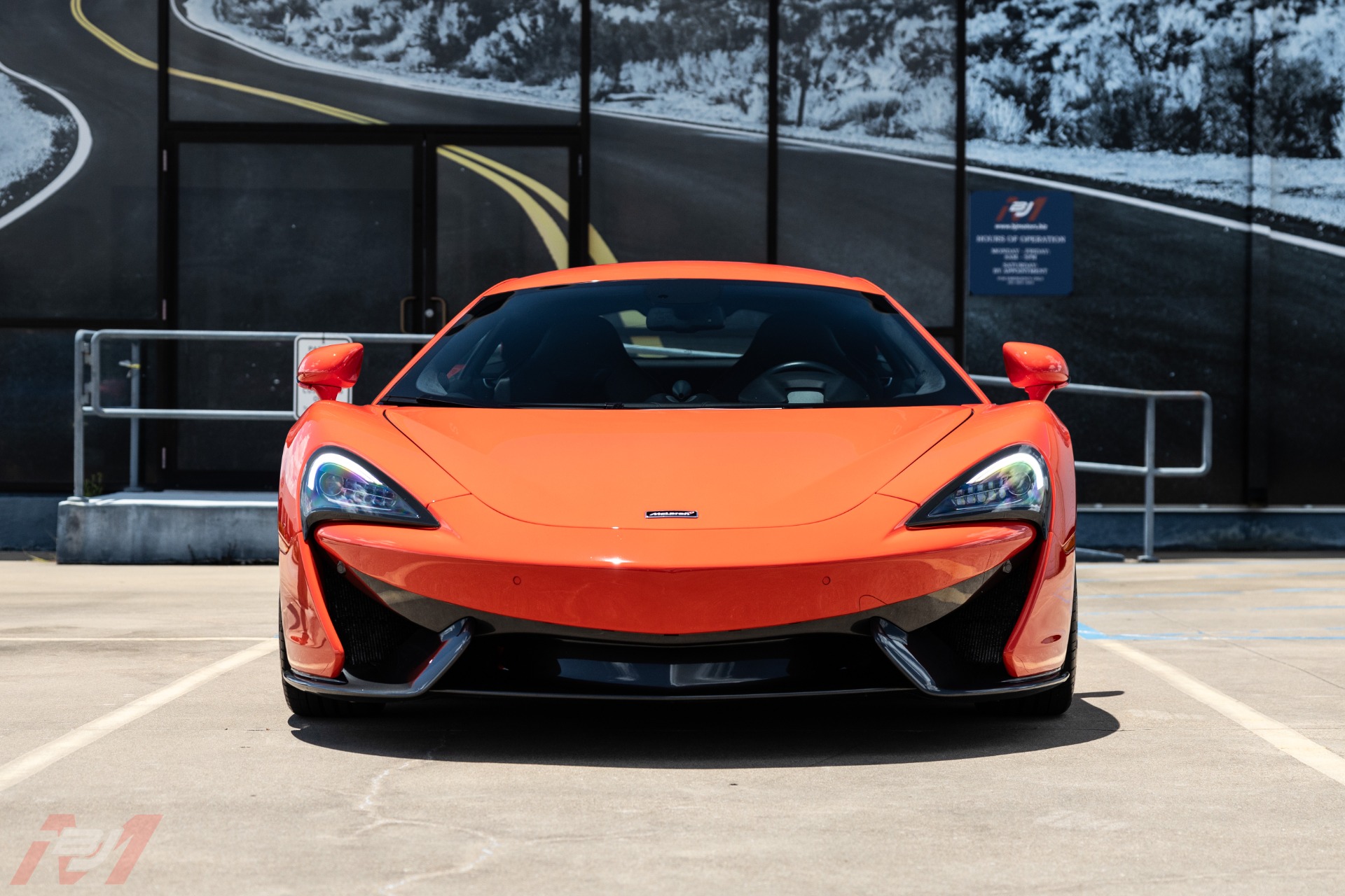 Used-2017-McLaren-570S-Coupe-MSO-Delta-Red