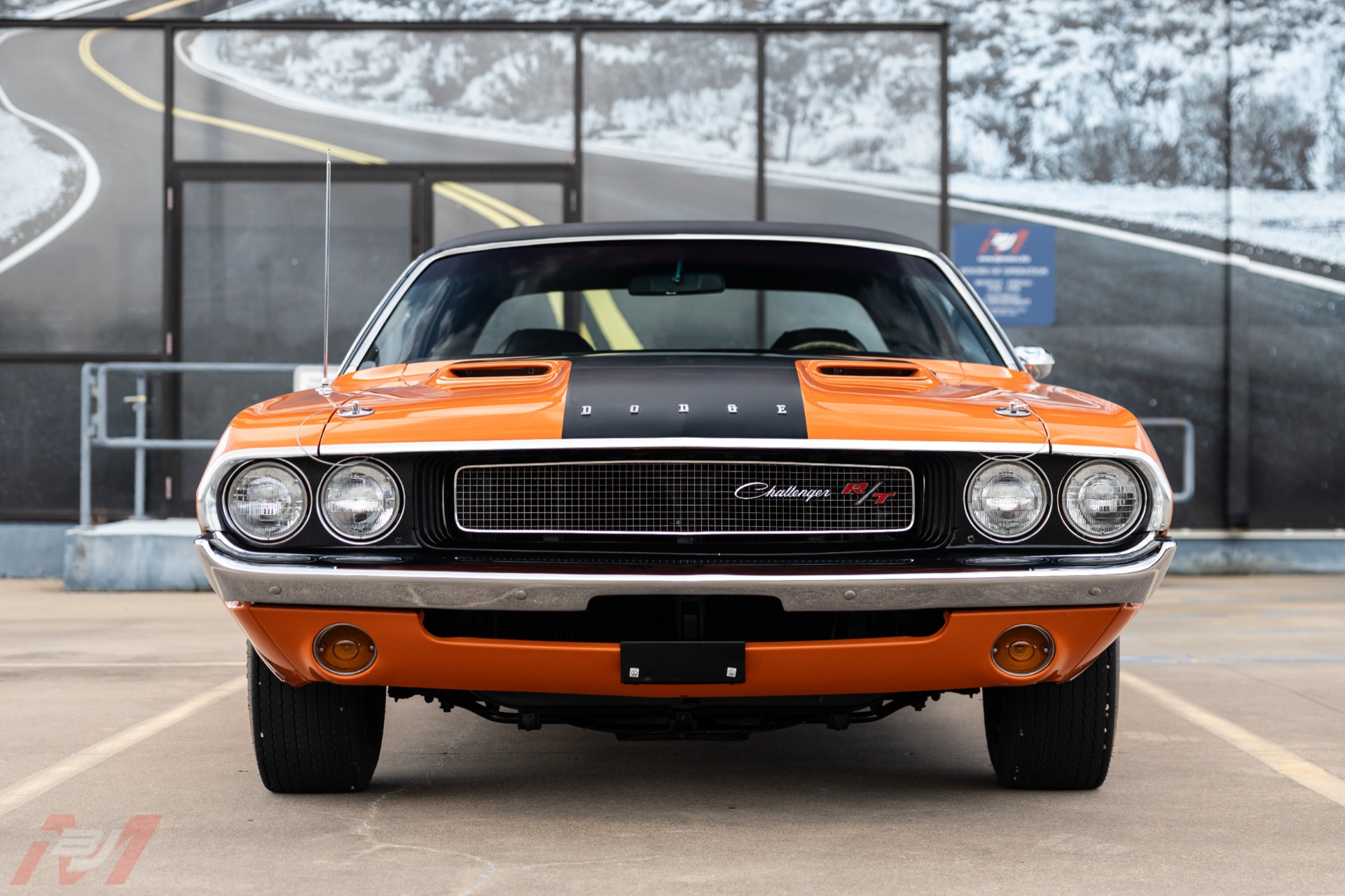 Used-1970-Dodge-Challenger-R/T-440-Six-Pack