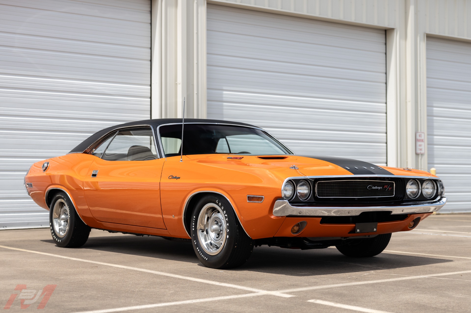 Used-1970-Dodge-Challenger-R/T-440-Six-Pack