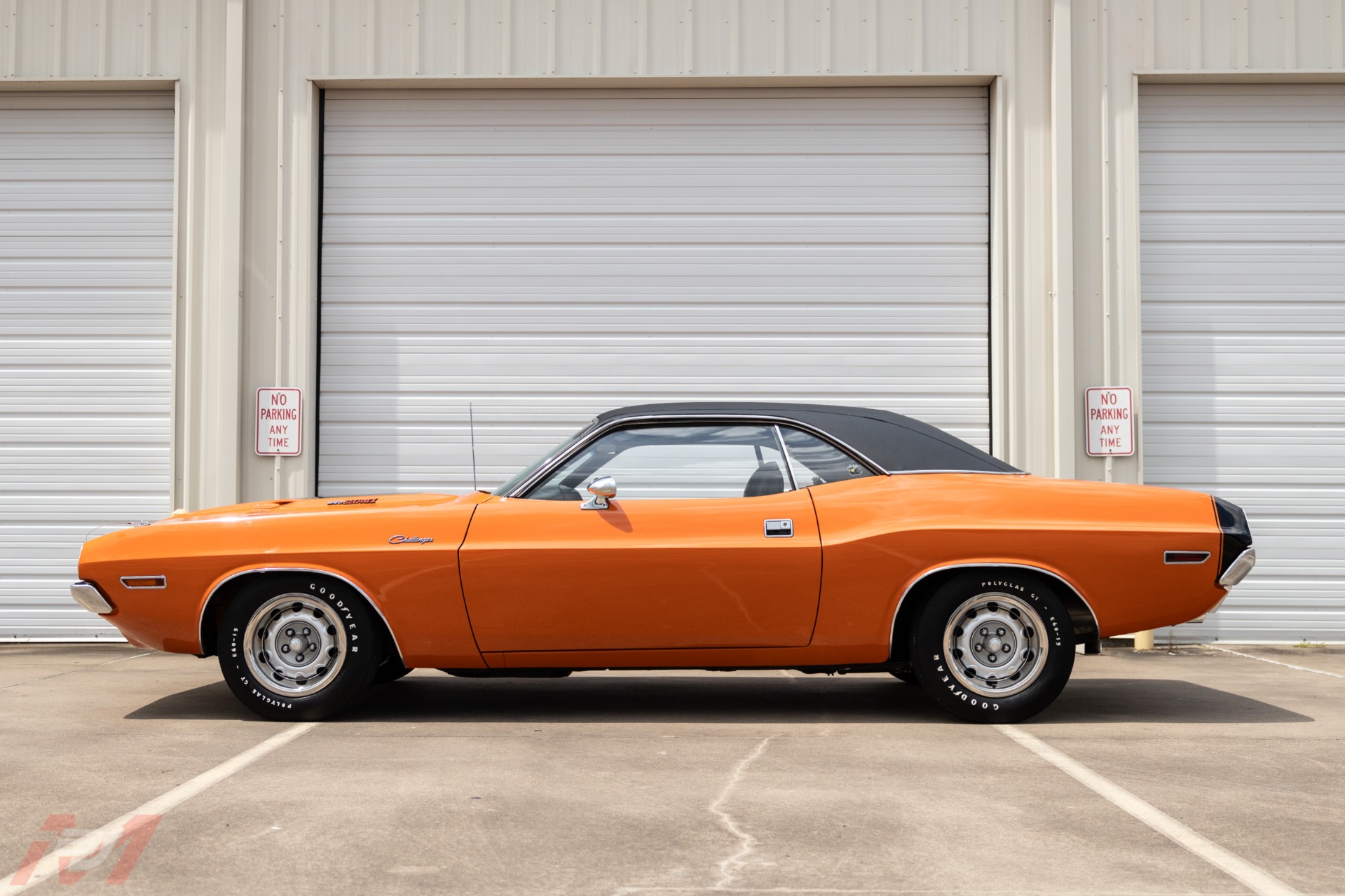 Used-1970-Dodge-Challenger-R/T-440-Six-Pack