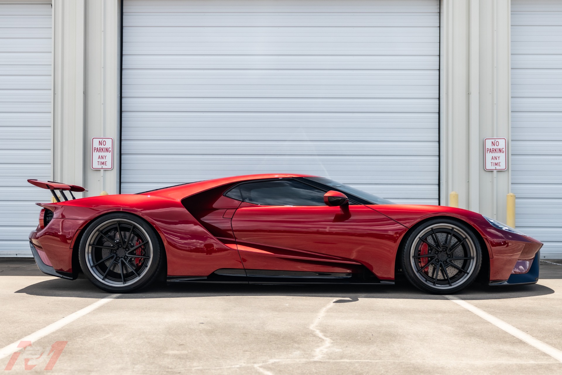 Used-2019-Ford-GT-With-914-Miles