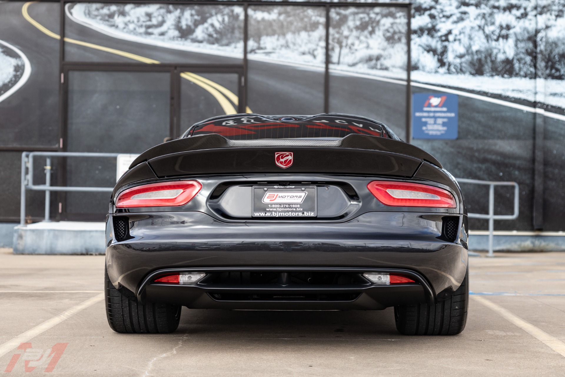 Used-2013-Dodge-Viper-GTS