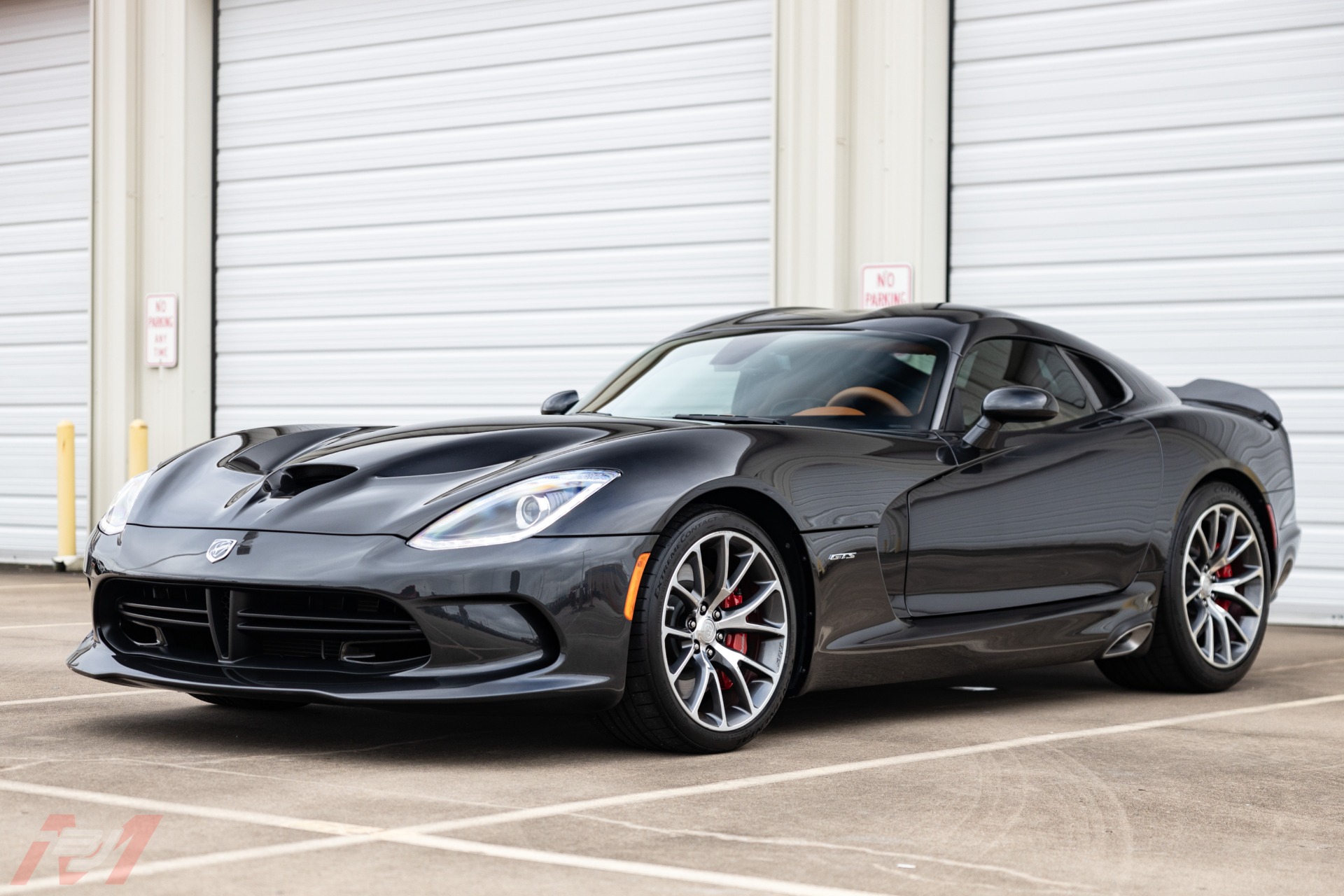 Used-2013-Dodge-Viper-GTS