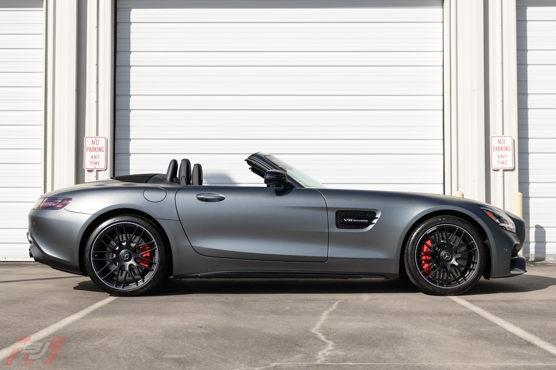 Used-2021-Mercedes-Benz-AMG-GT-Roadster