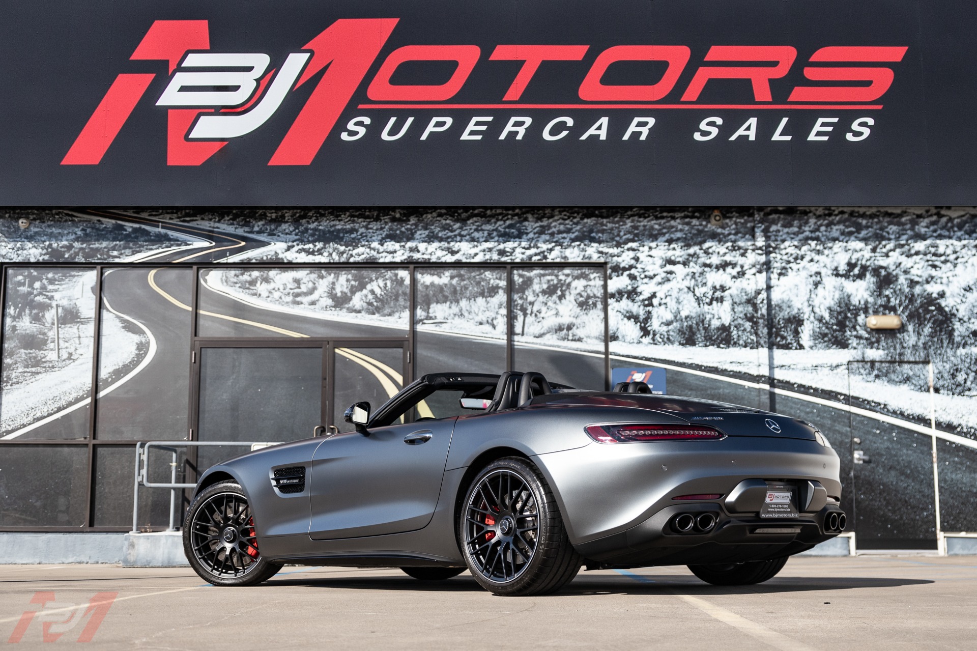 Used-2021-Mercedes-Benz-AMG-GT-Roadster