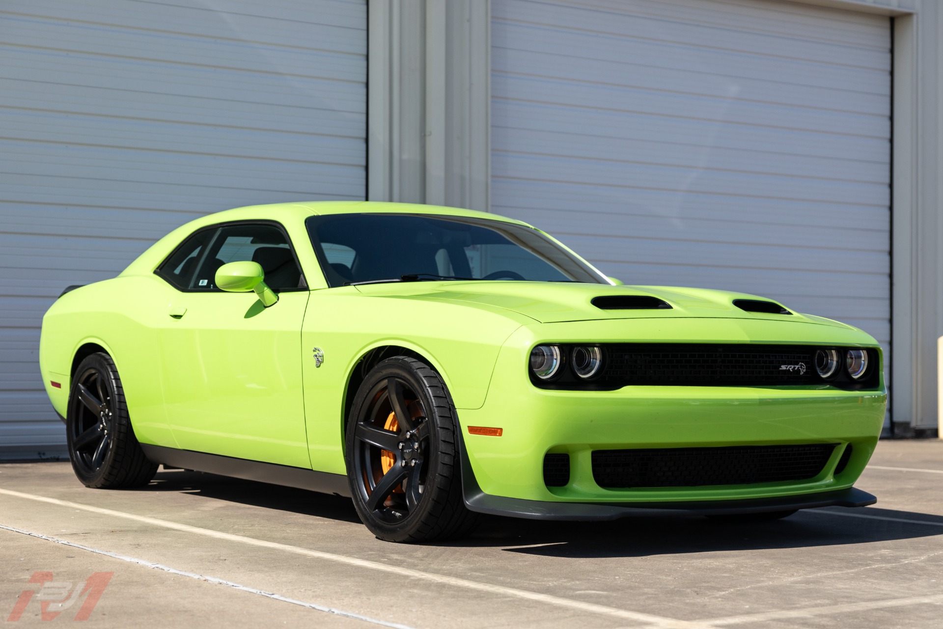 Used-2019-Dodge-Challenger-SRT-Hellcat-6-speed