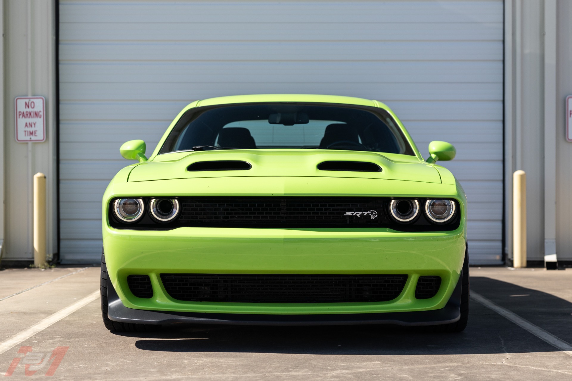 Used-2019-Dodge-Challenger-SRT-Hellcat-6-speed