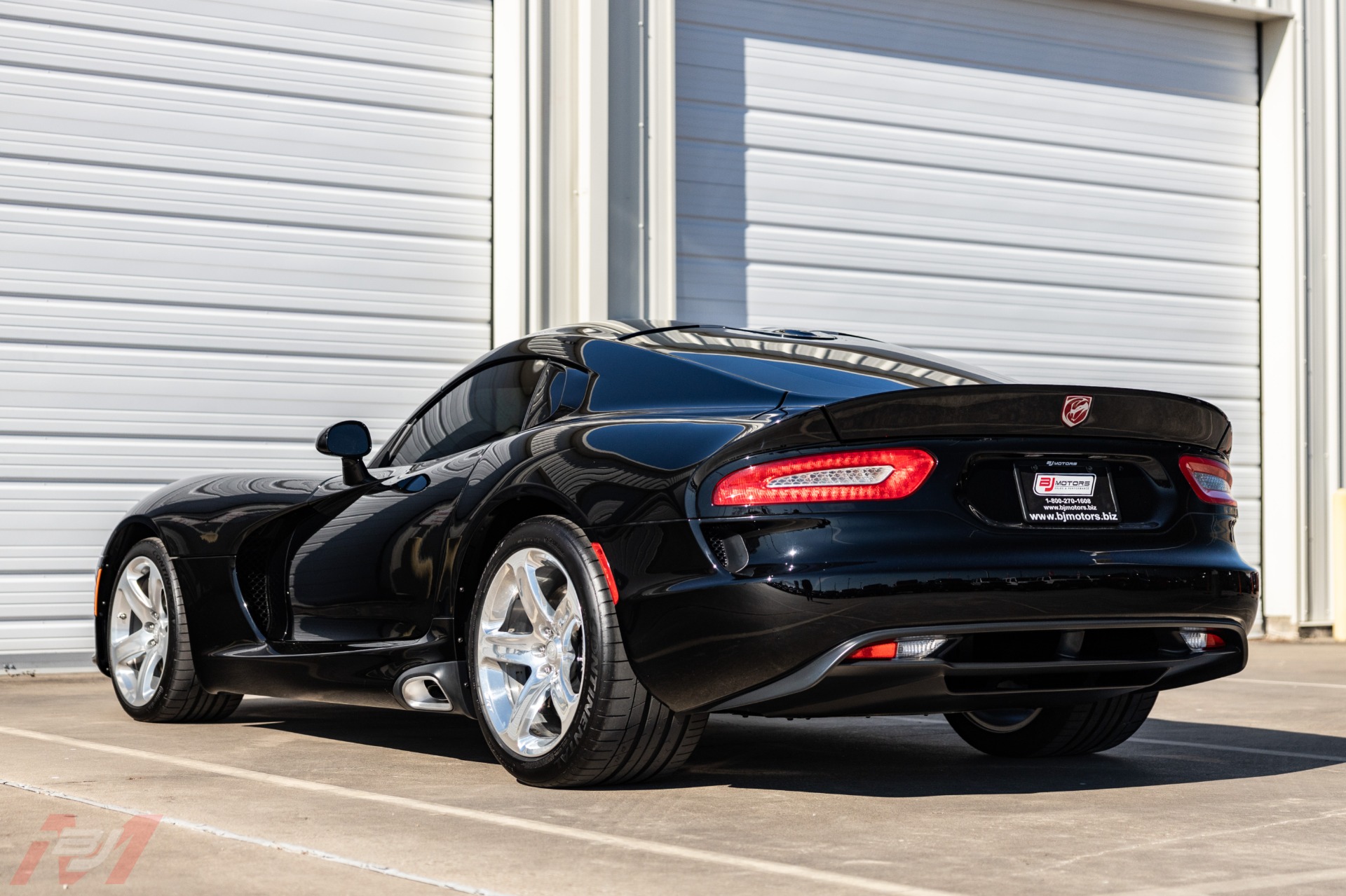 Used-2013-Dodge-Viper-SRT-Prefix-90L