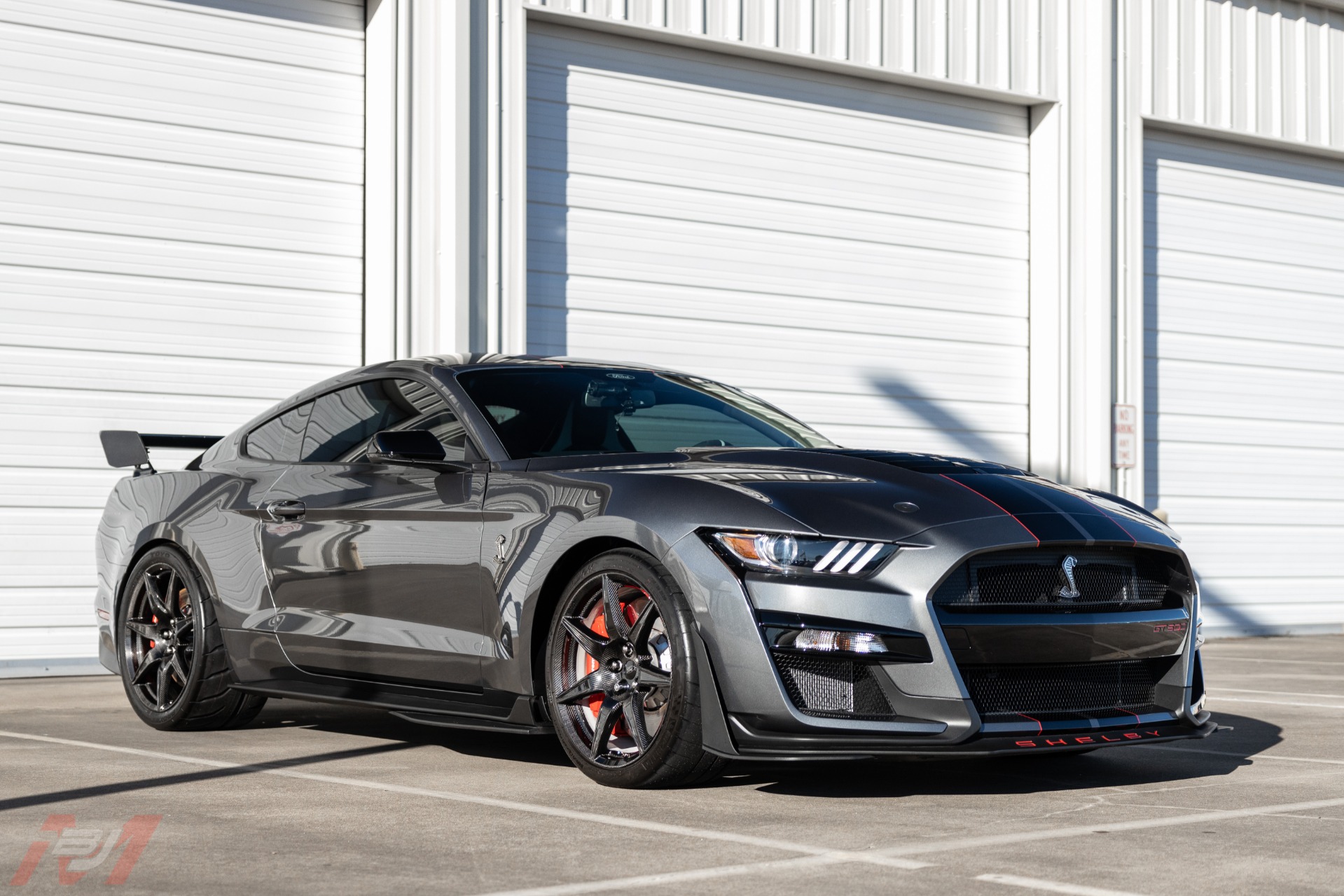 Used-2022-Ford-Mustang-Shelby-GT500-Carbon-Fiber-Track-Pack