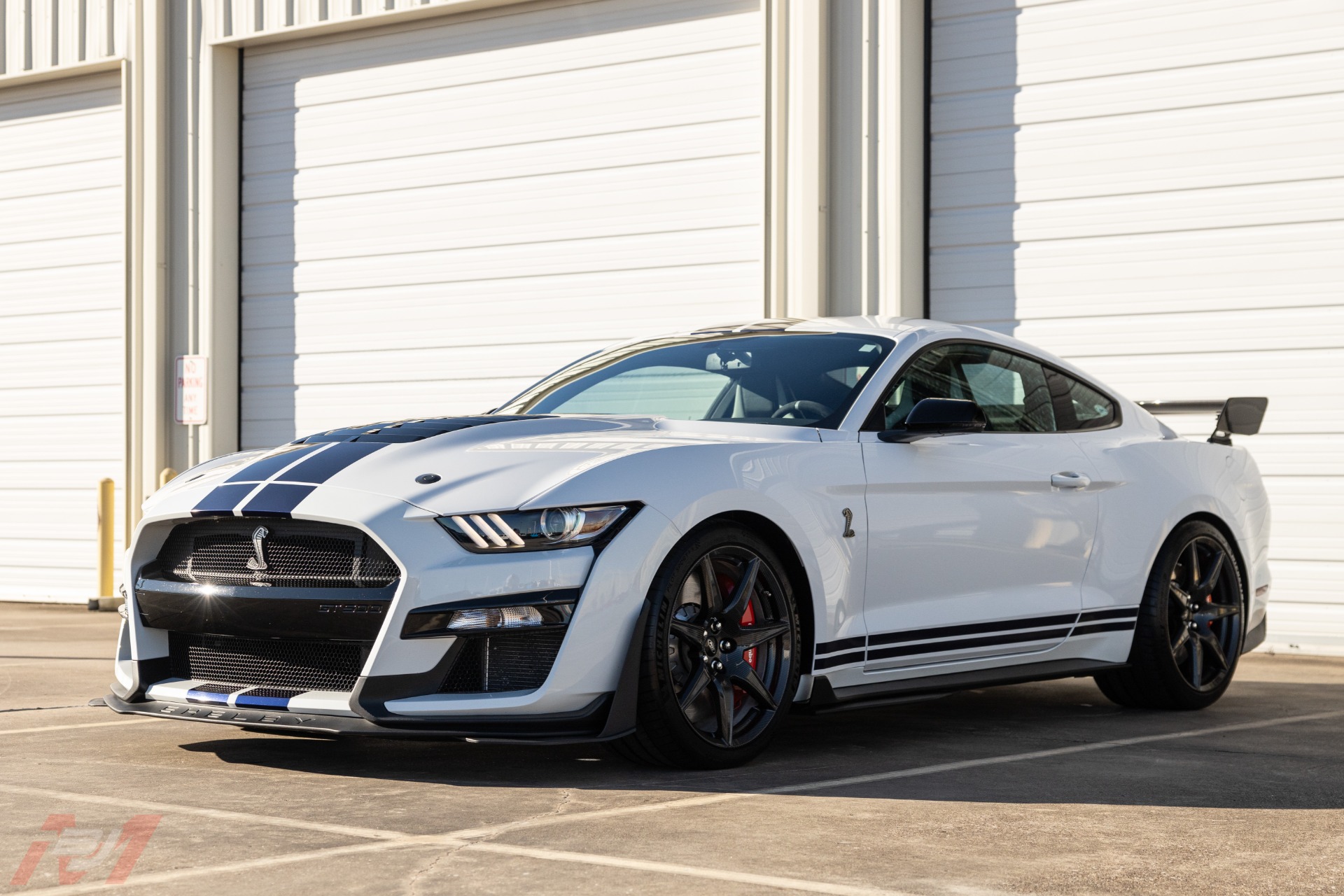 Used-2021-Ford-Mustang-Shelby-GT500-Carbon-Fiber-Track-Pack